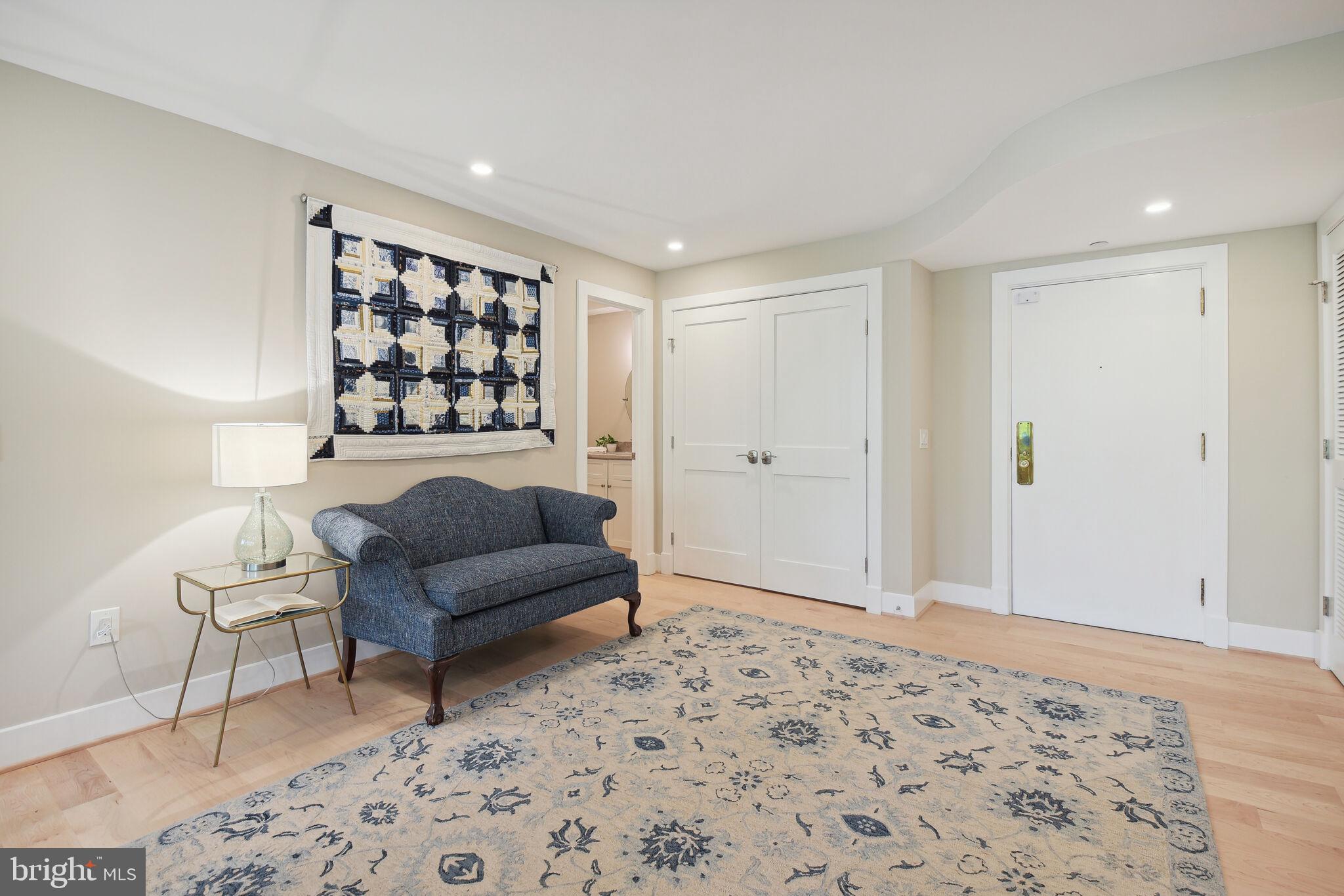 FRIENDSHIP HEIGHTS - Residential