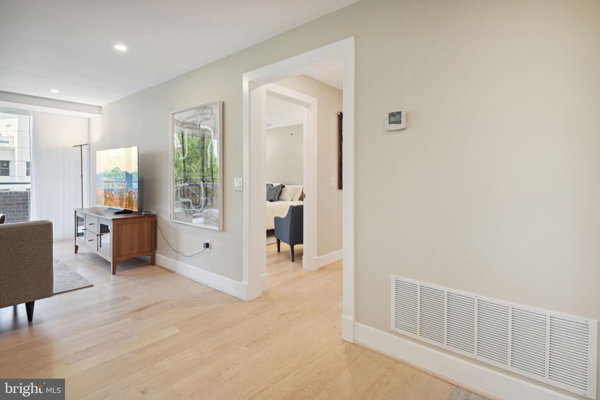 FRIENDSHIP HEIGHTS - Residential