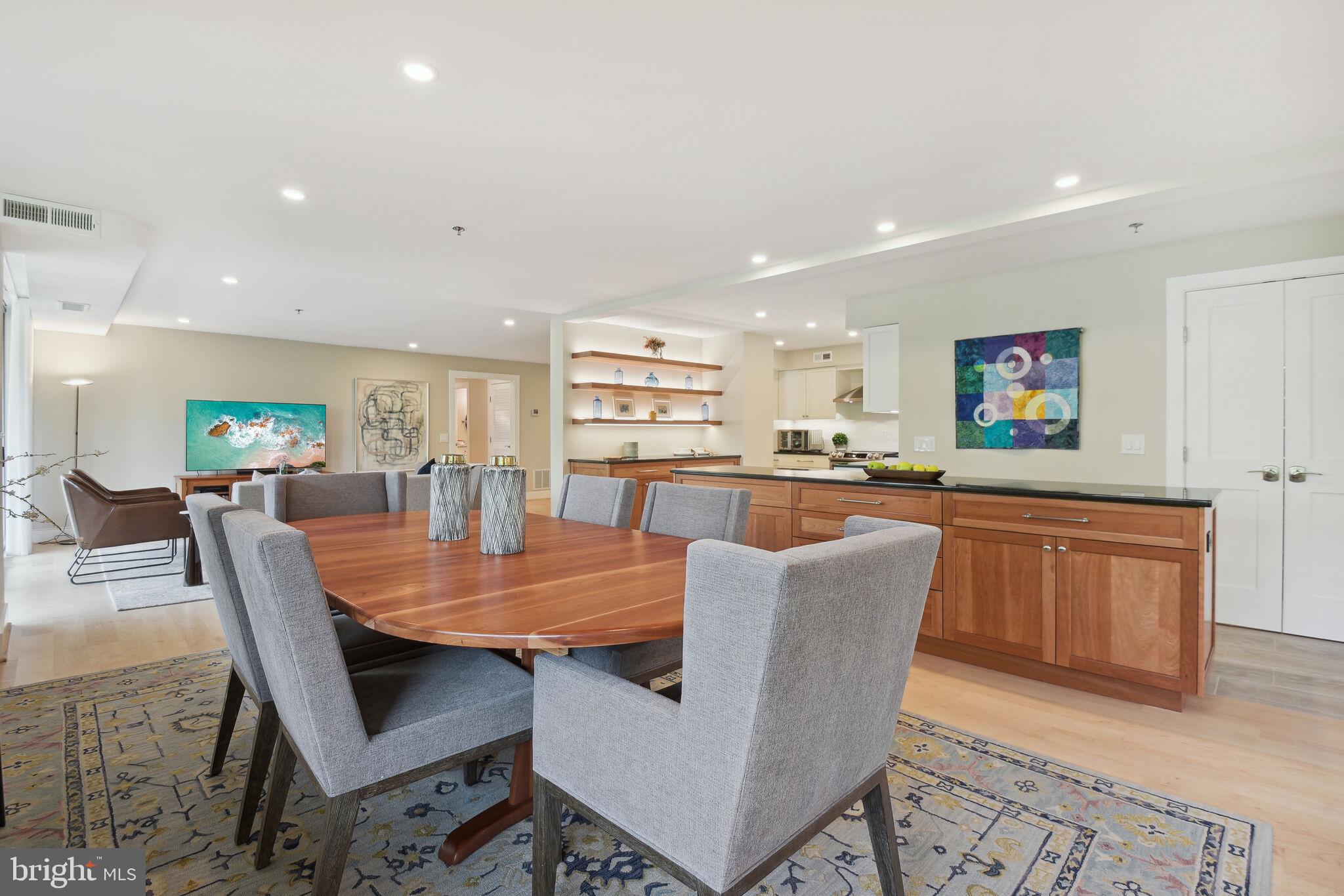 FRIENDSHIP HEIGHTS - Residential