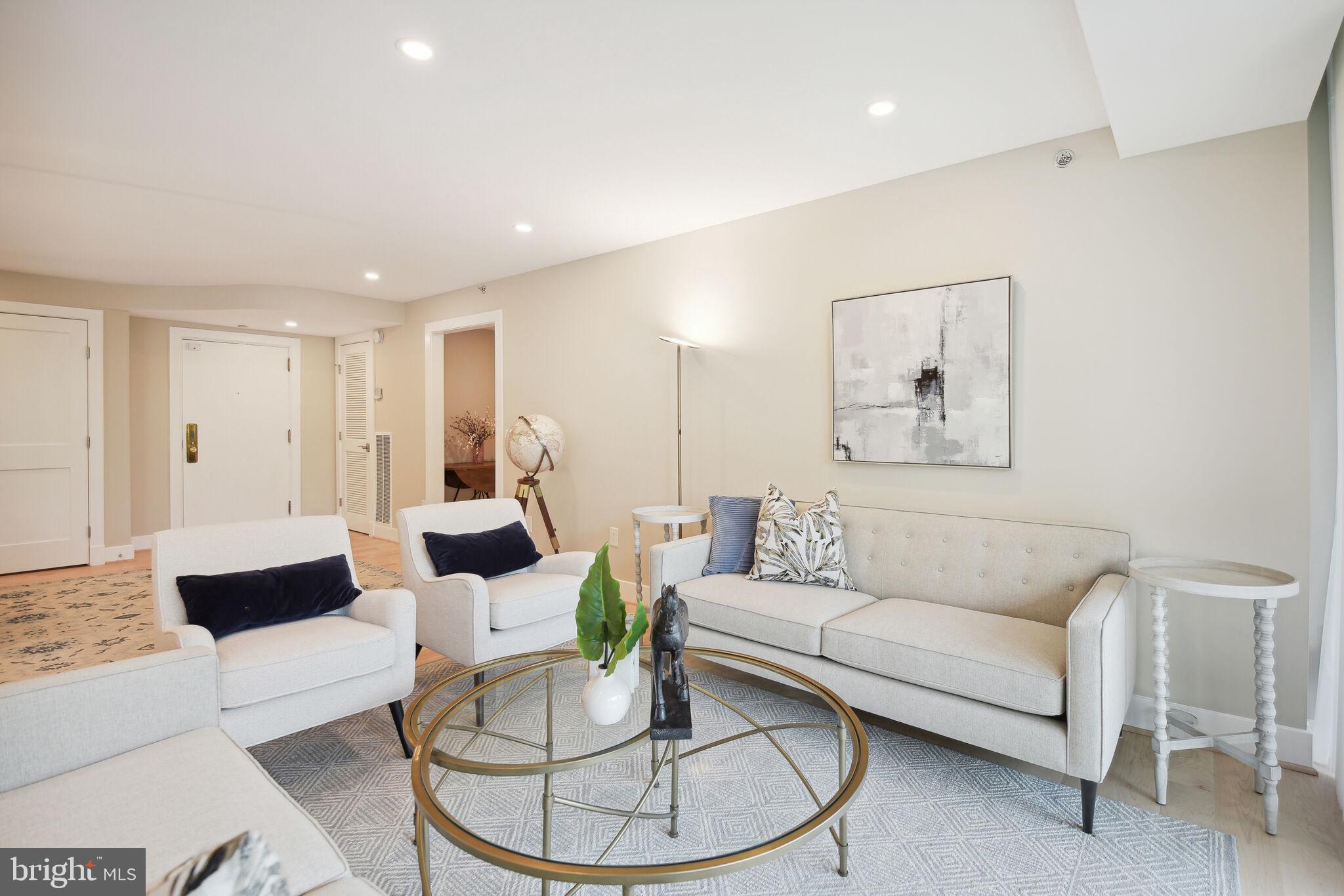 FRIENDSHIP HEIGHTS - Residential