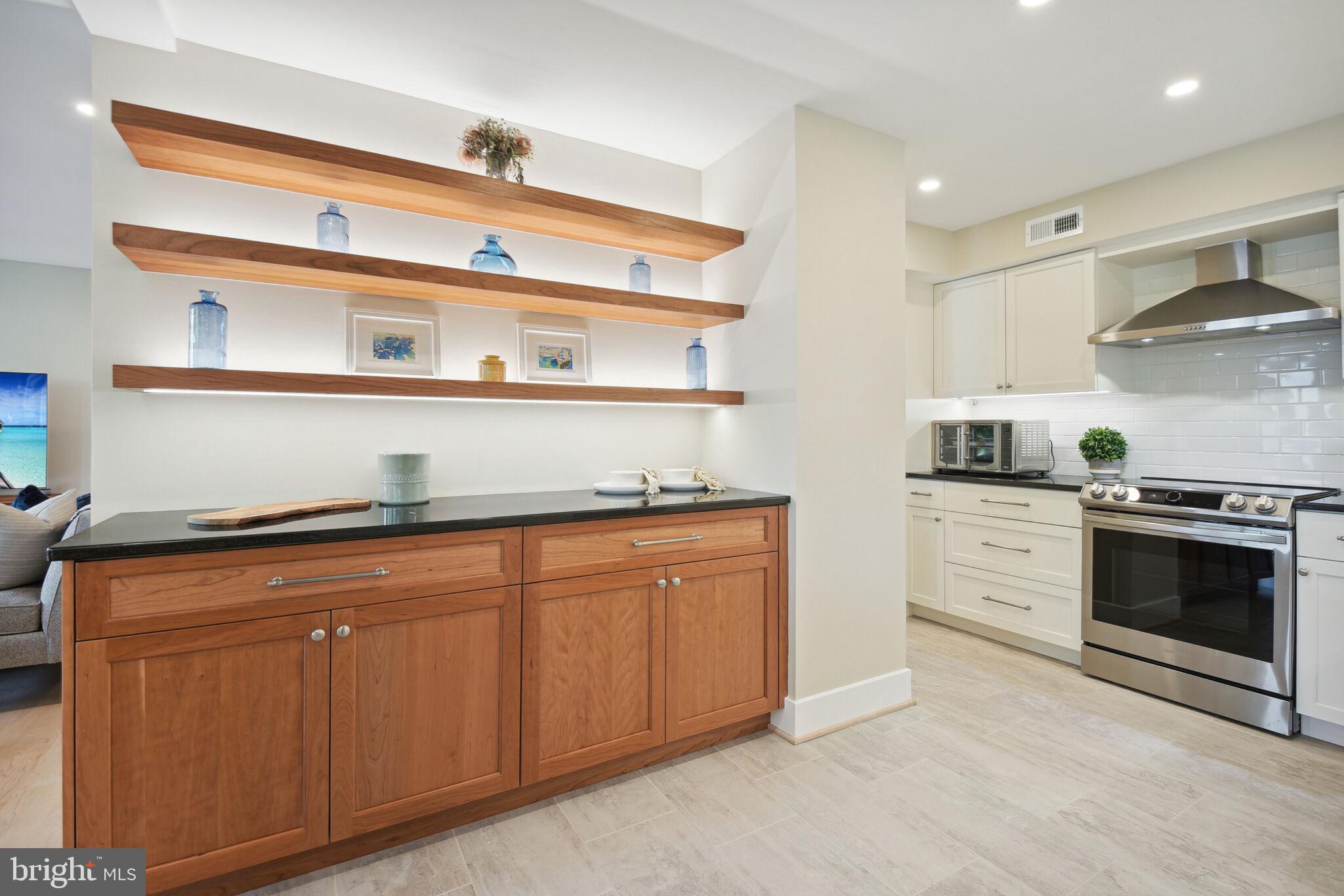 FRIENDSHIP HEIGHTS - Residential