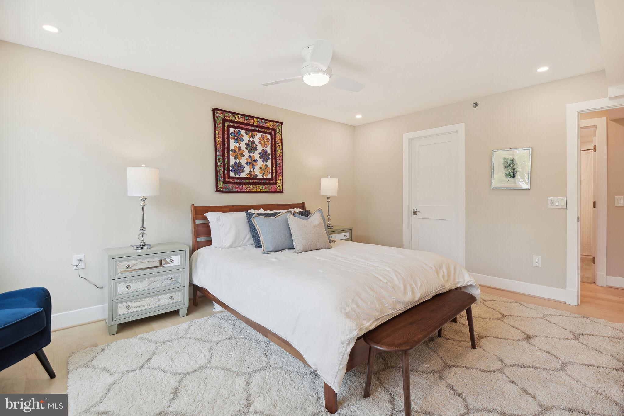 FRIENDSHIP HEIGHTS - Residential