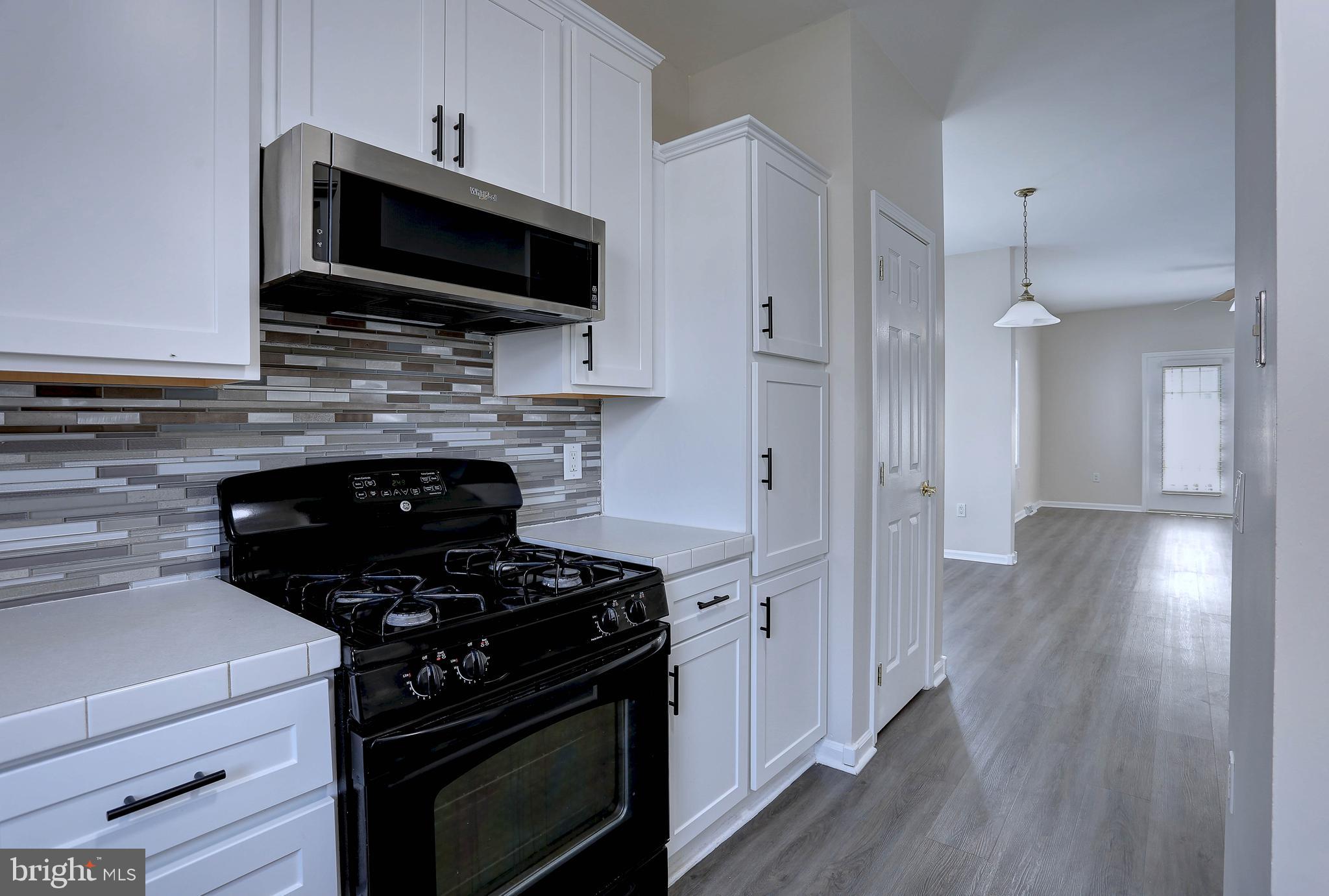 NEW COLONY VILLAGE - Residential