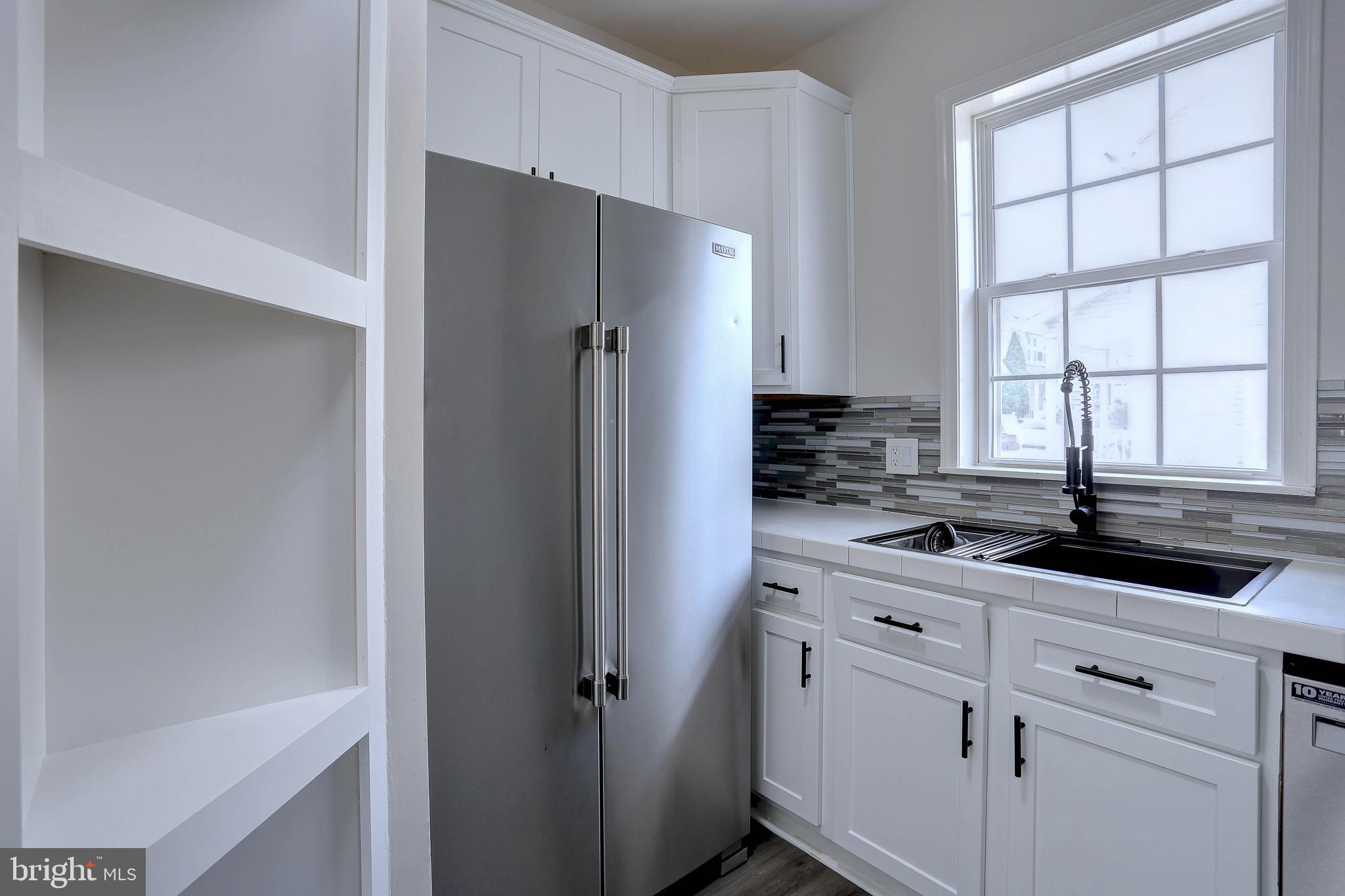 NEW COLONY VILLAGE - Residential