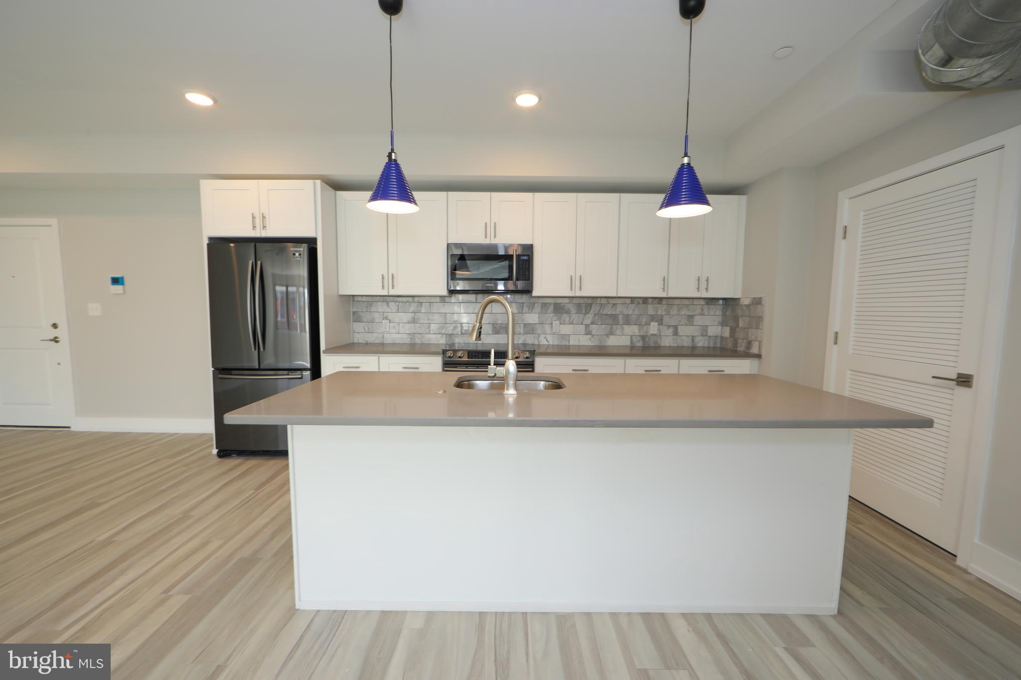 WEST KENSINGTON - Residential