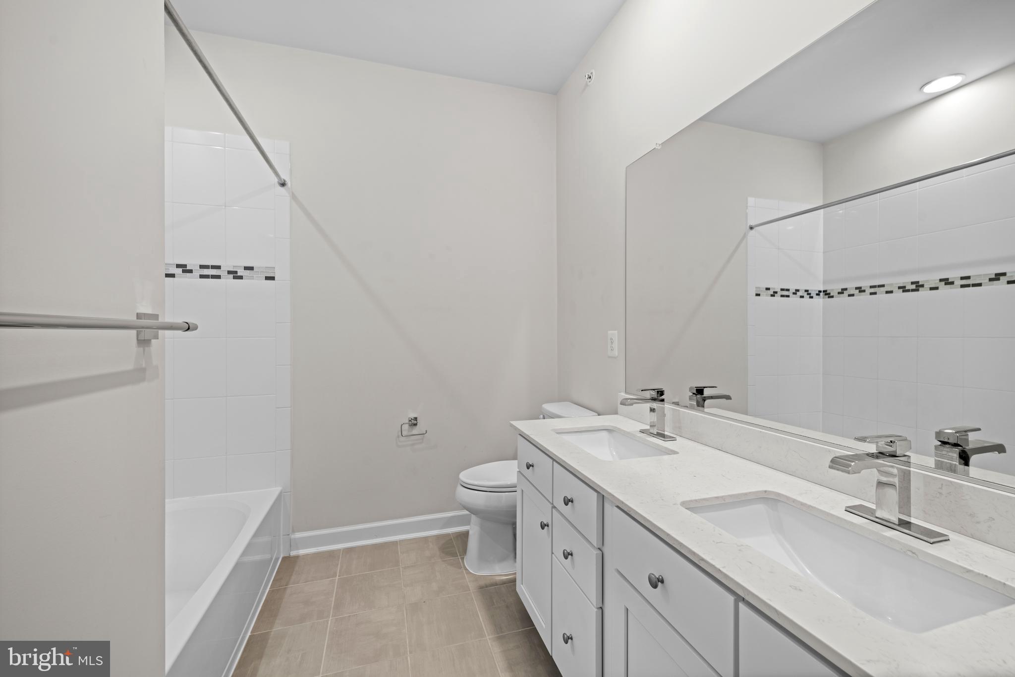 WATERVIEW AT WOODLAND PARK - Residential