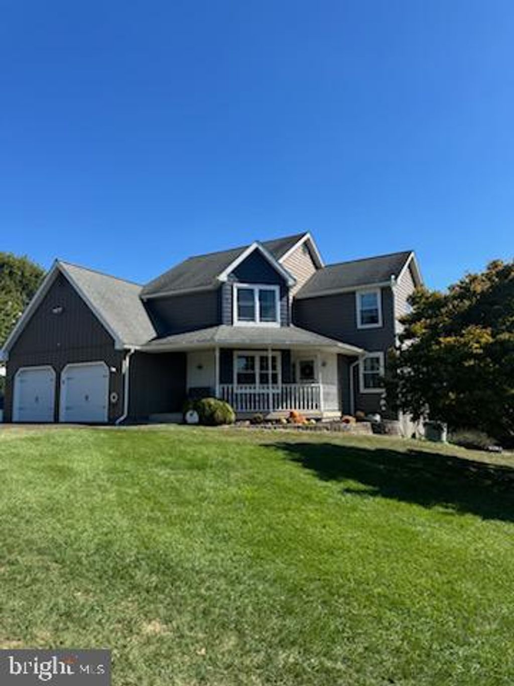 Photo of 43 Lynwood Drive, CHALFONT, PA 18914 (MLS # PABU2107062)