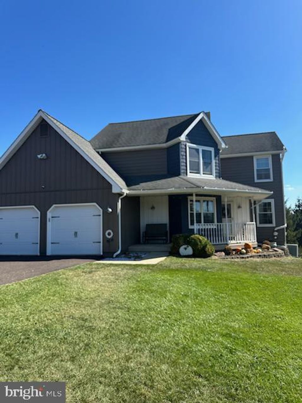 Photo of 43 Lynwood Drive, CHALFONT, PA 18914 (MLS # PABU2107062)