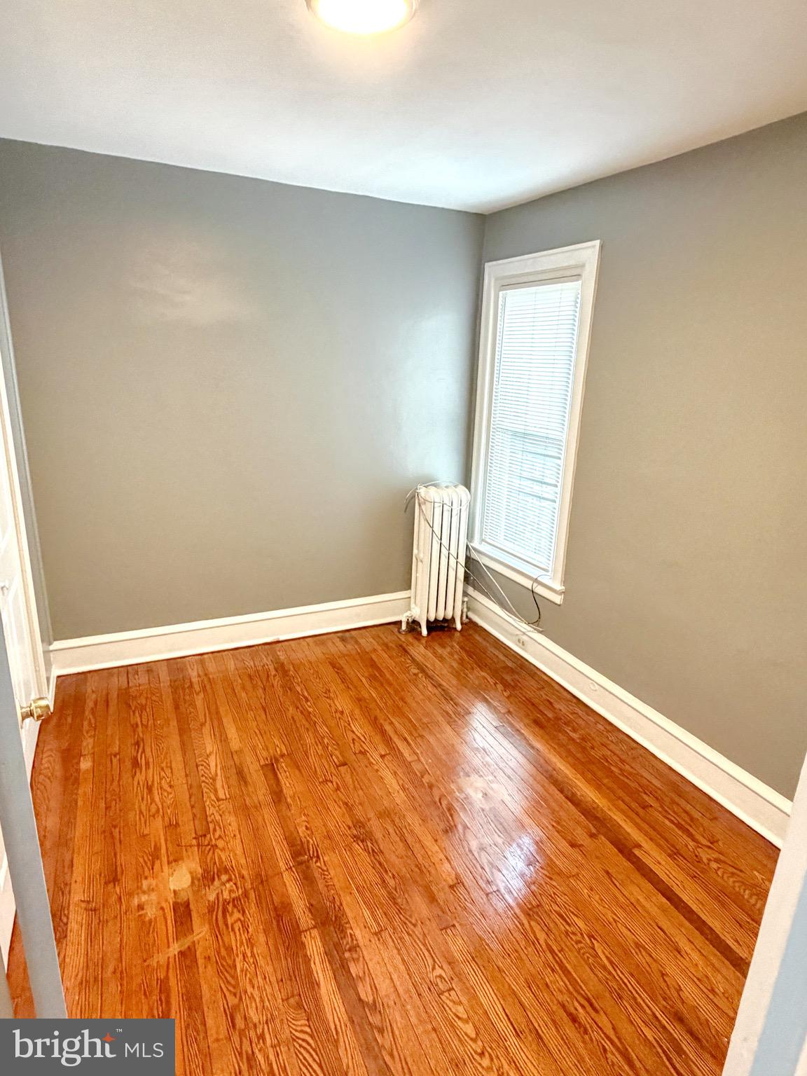 ELMWOOD PARK - Residential