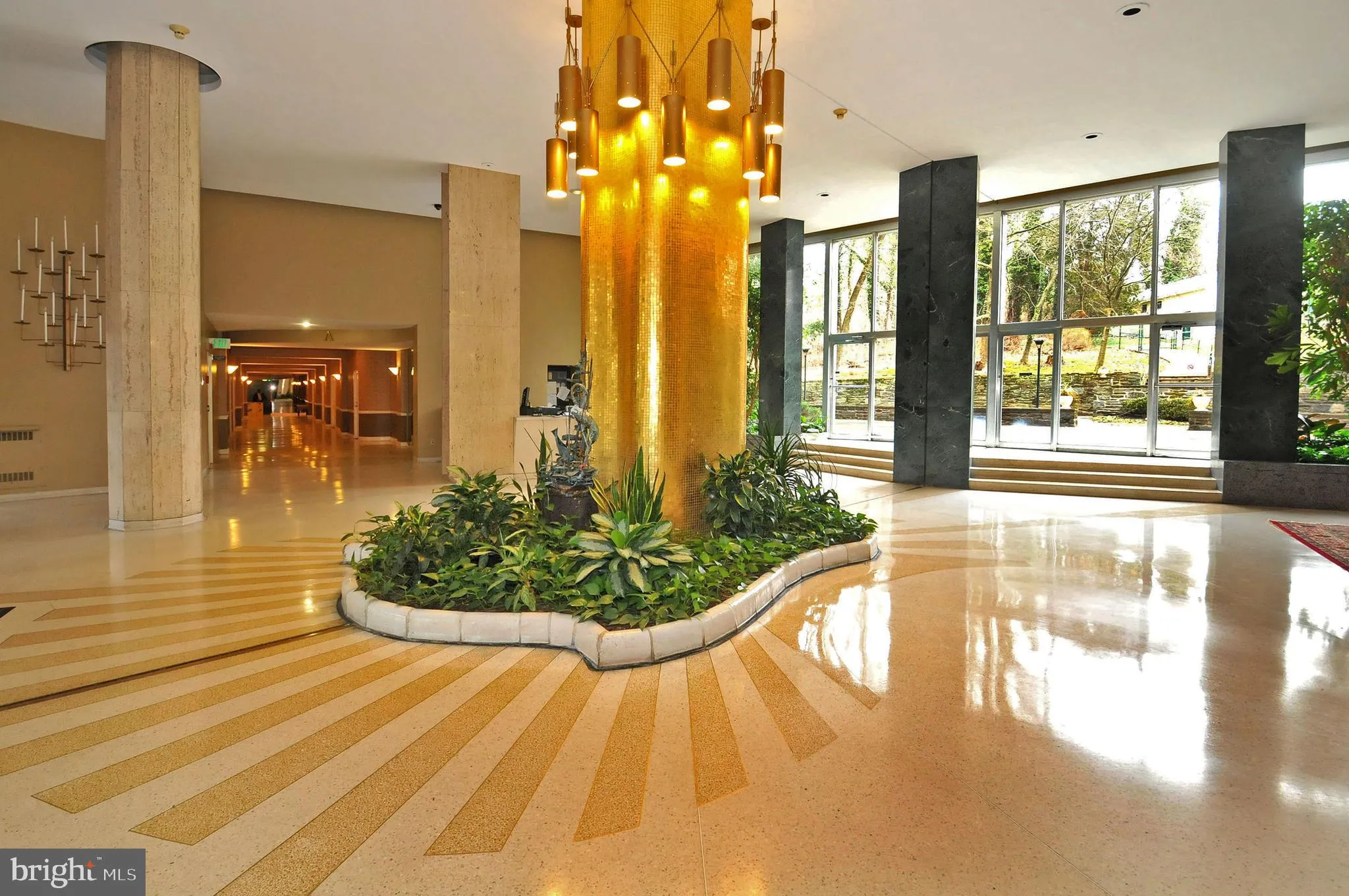 Elkins Park, Pennsylvania 19027, United States, 2 Bedrooms Bedrooms, ,2 BathroomsBathrooms,Residential,Pending,90571