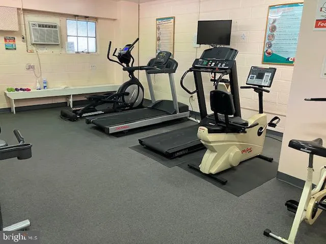 Elkins Park, Pennsylvania 19027, United States, 2 Bedrooms Bedrooms, ,2 BathroomsBathrooms,Residential,Pending,90571