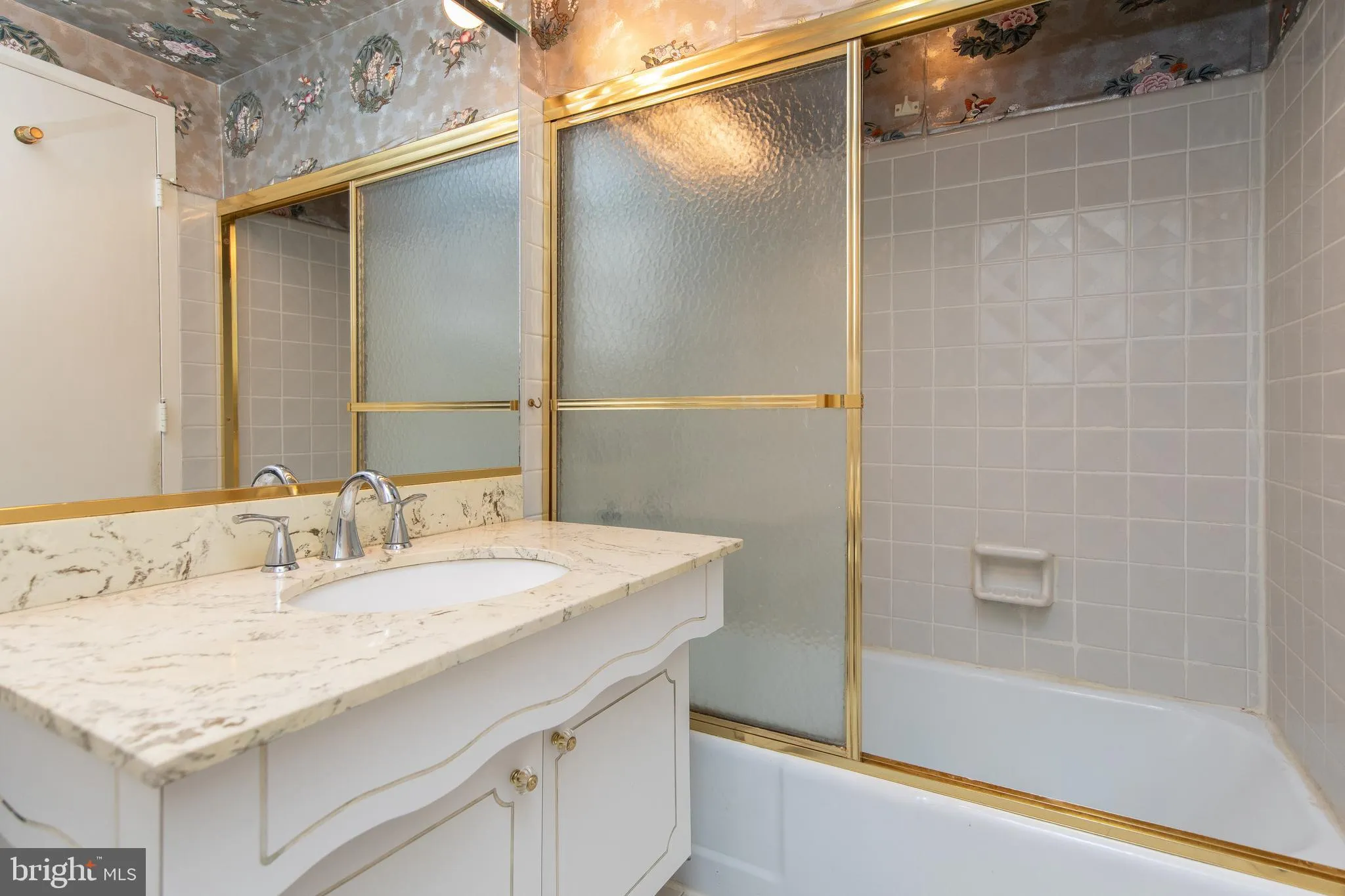 Elkins Park, Pennsylvania 19027, United States, 2 Bedrooms Bedrooms, ,2 BathroomsBathrooms,Residential,Pending,90571