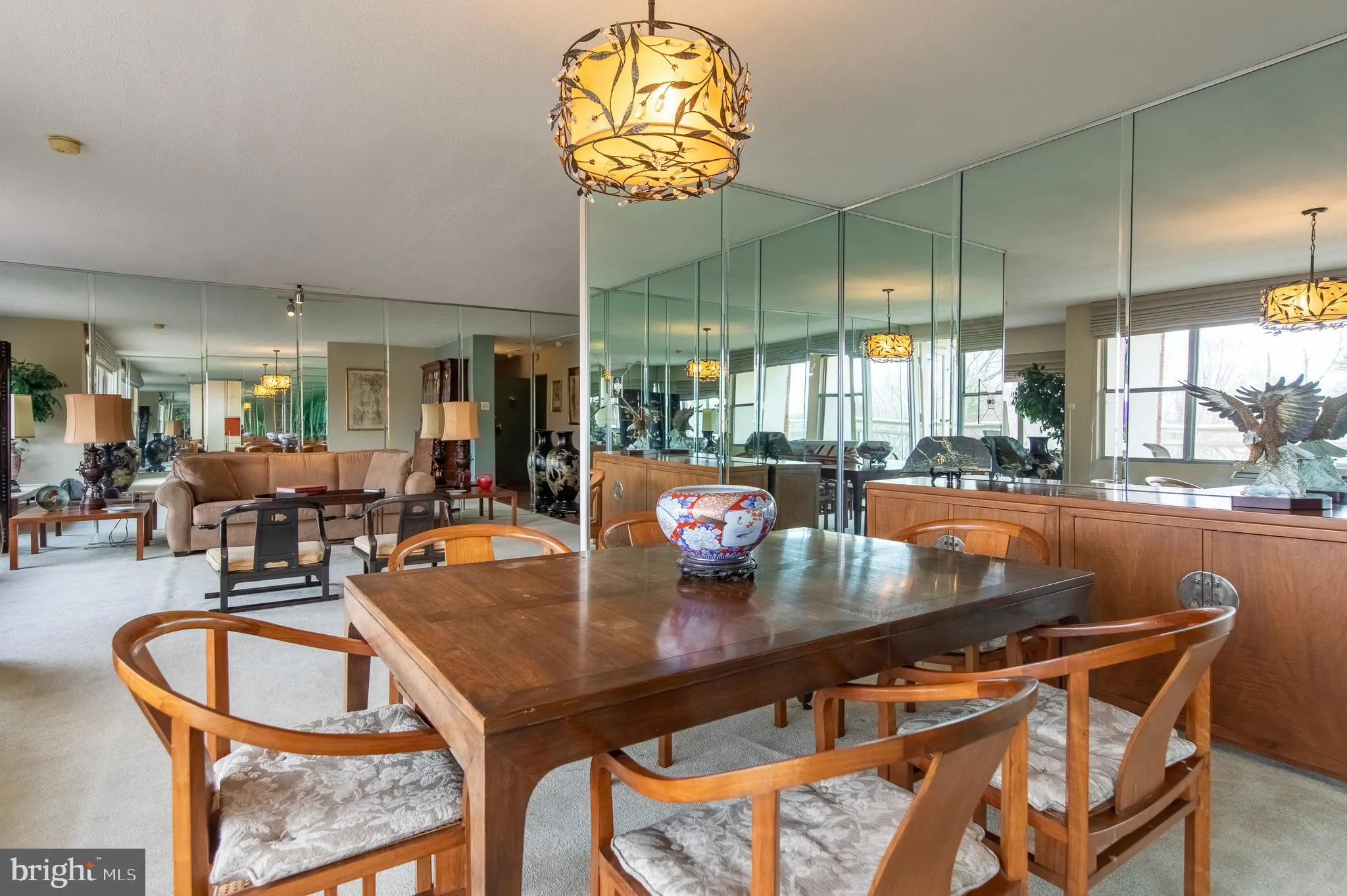 Elkins Park, Pennsylvania 19027, United States, 2 Bedrooms Bedrooms, ,2 BathroomsBathrooms,Residential,Pending,90571