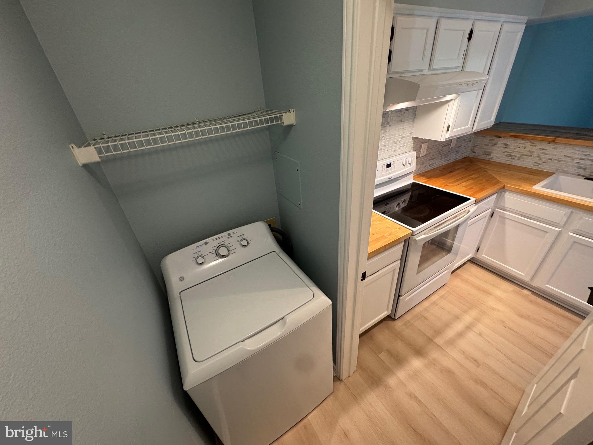 FOUNTAINS AT MCLEAN - Residential Lease