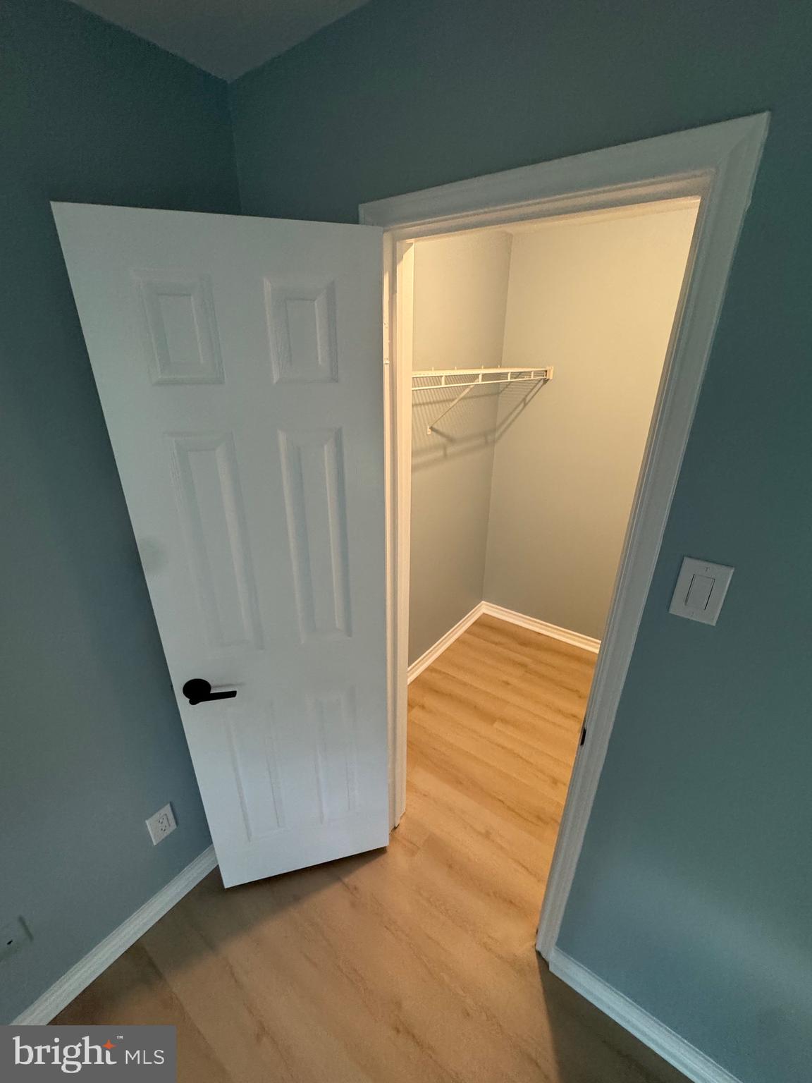 FOUNTAINS AT MCLEAN - Residential Lease