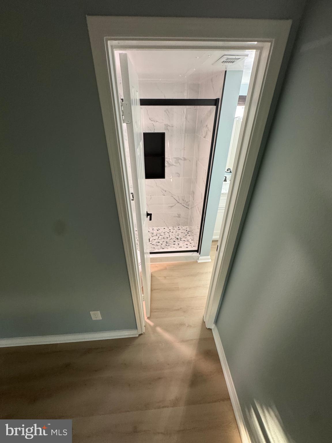 FOUNTAINS AT MCLEAN - Residential Lease