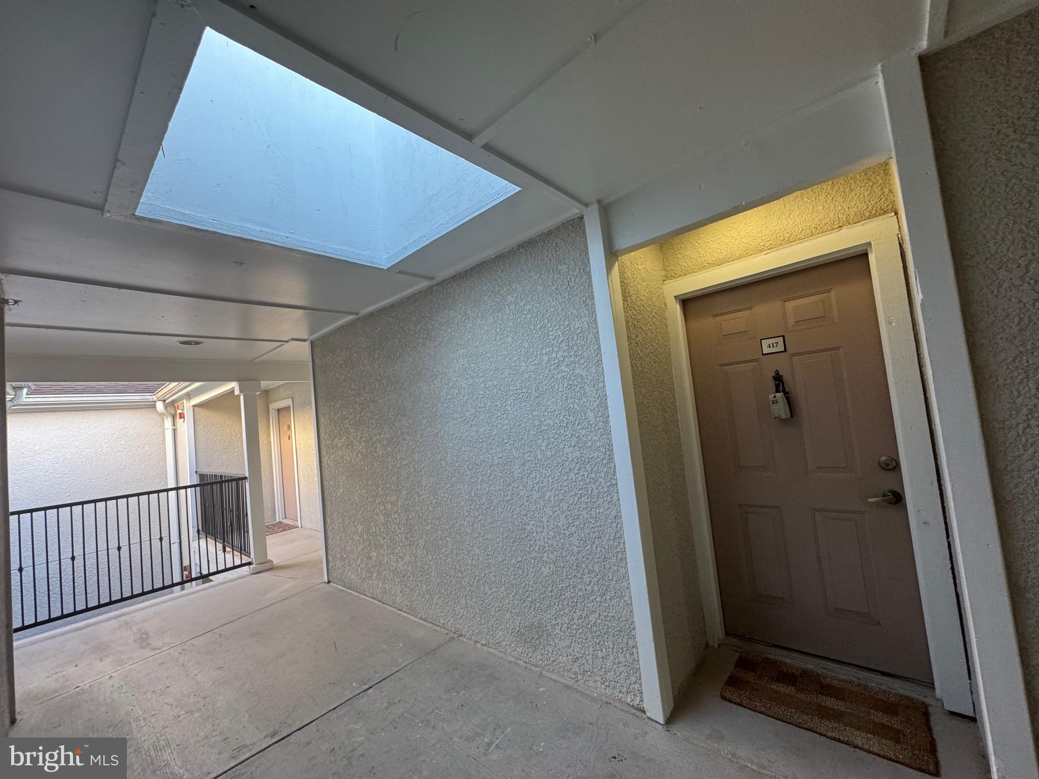 FOUNTAINS AT MCLEAN - Residential Lease