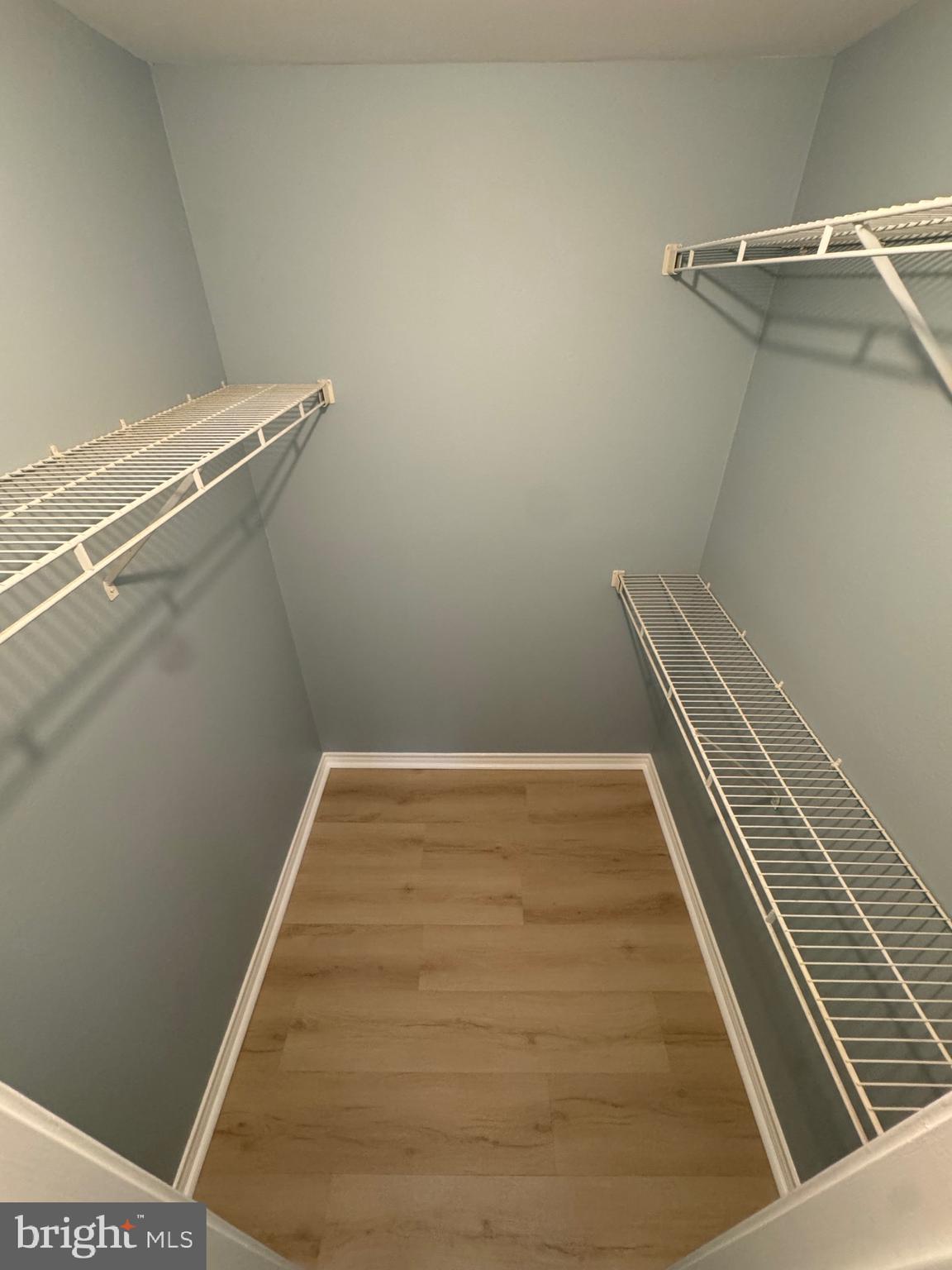 FOUNTAINS AT MCLEAN - Residential Lease