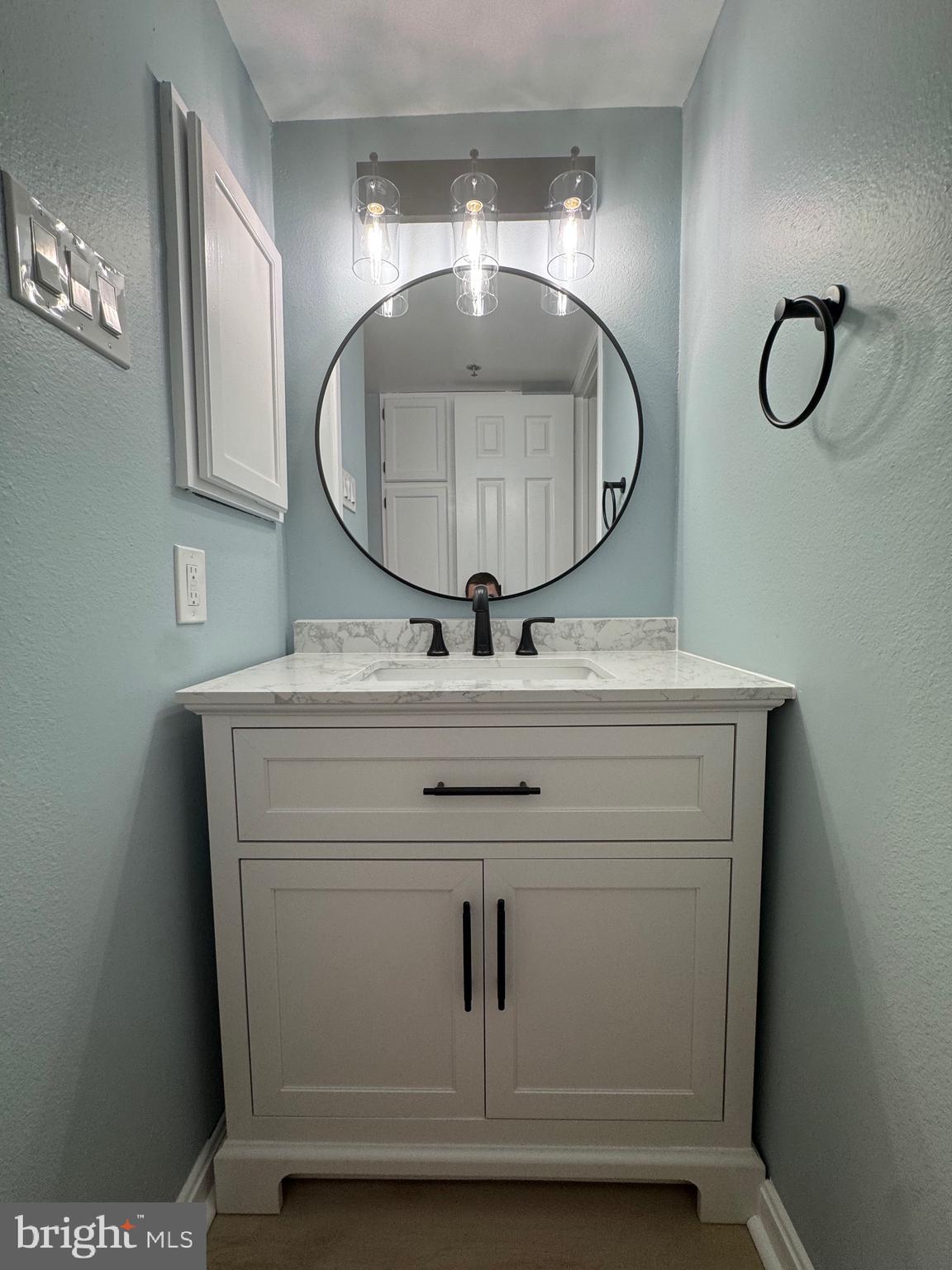 FOUNTAINS AT MCLEAN - Residential Lease