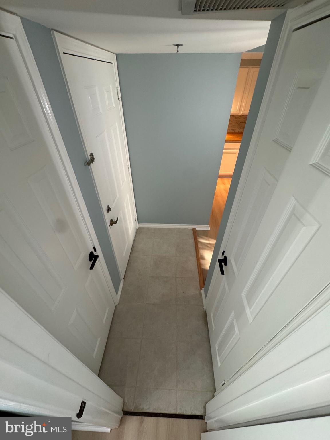 FOUNTAINS AT MCLEAN - Residential Lease