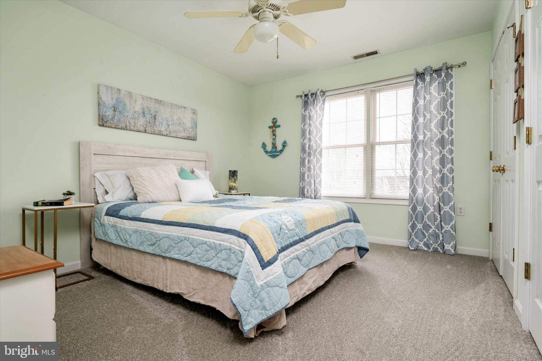 CHESTER RIVER BEACH - Residential