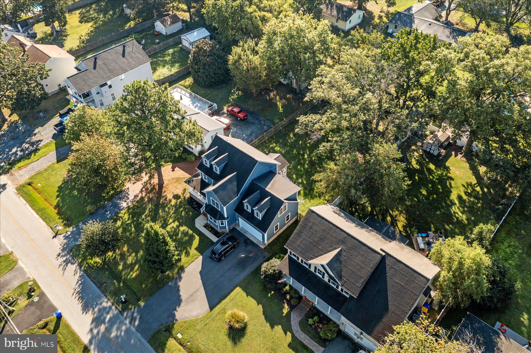 CHESTER RIVER BEACH - Residential