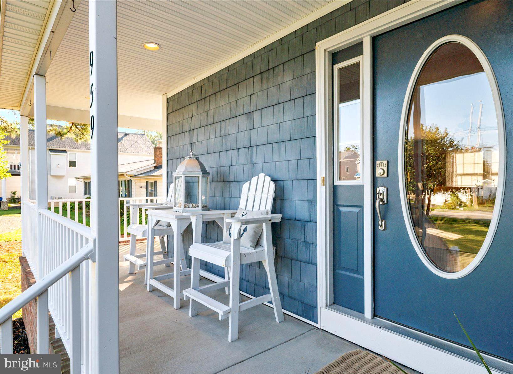 CHESTER RIVER BEACH - Residential