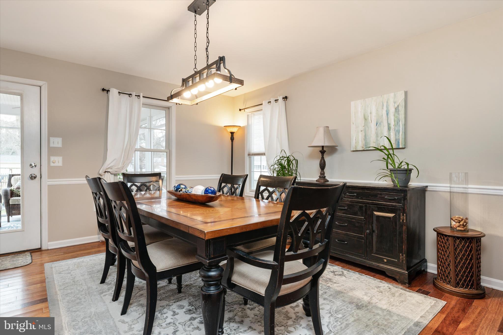 CHESTER RIVER BEACH - Residential