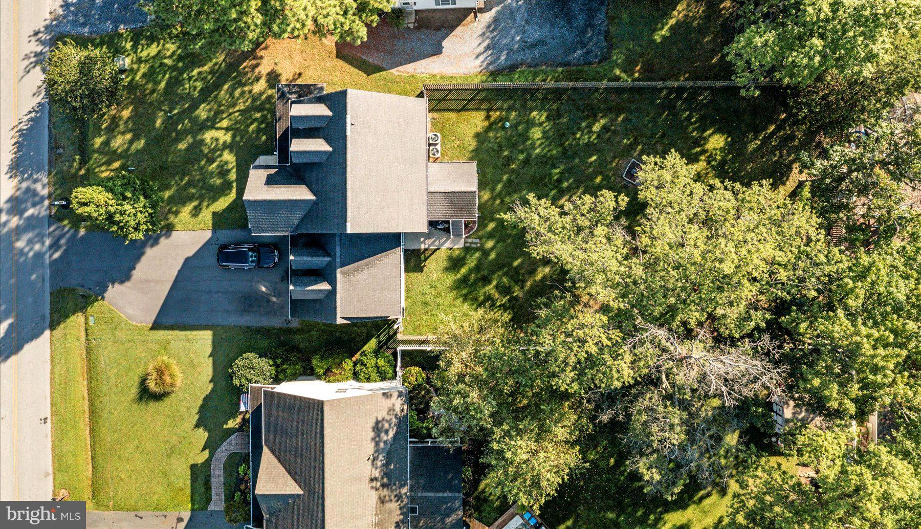 CHESTER RIVER BEACH - Residential