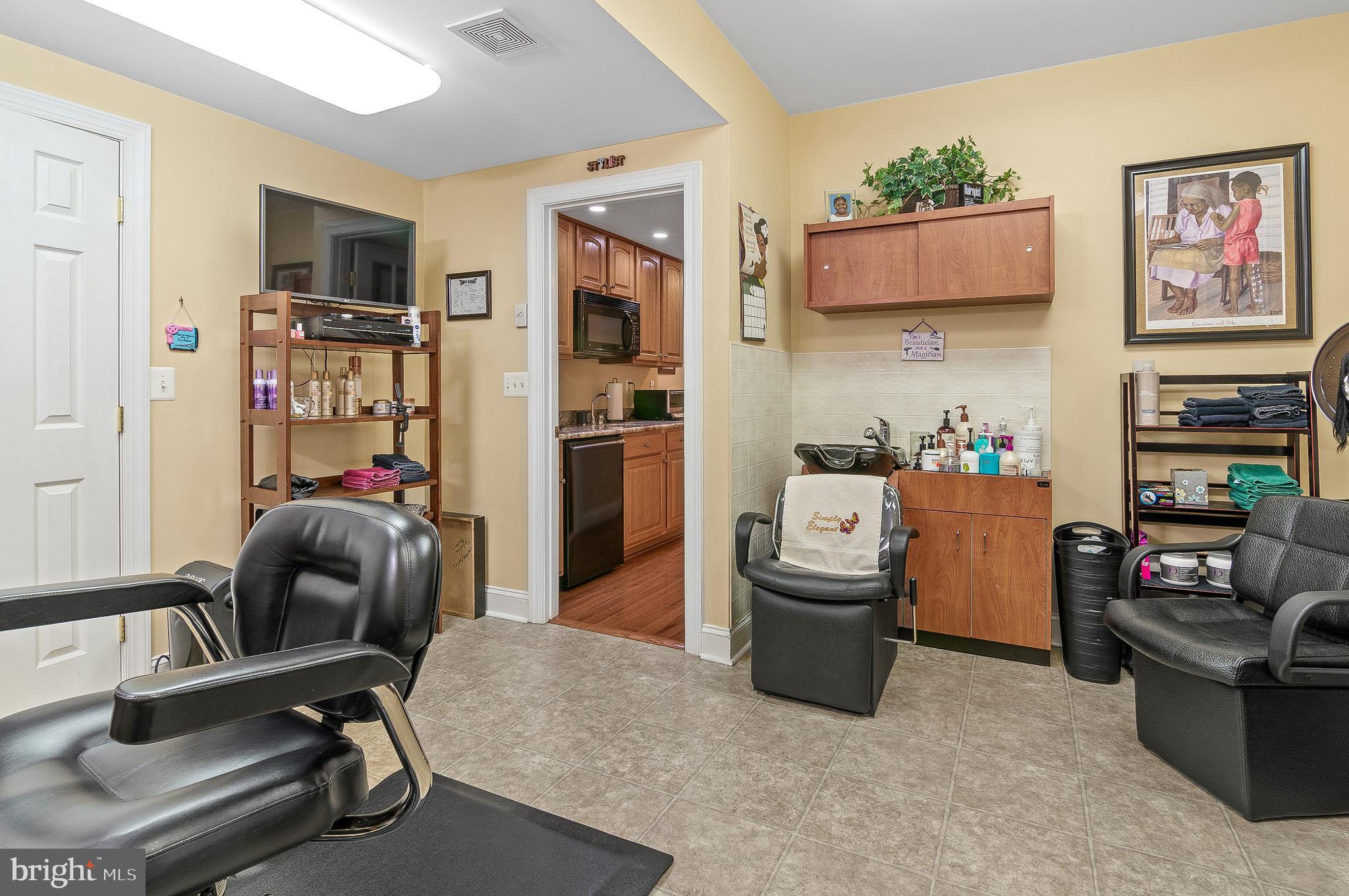 SADDLEBROOKE - Residential