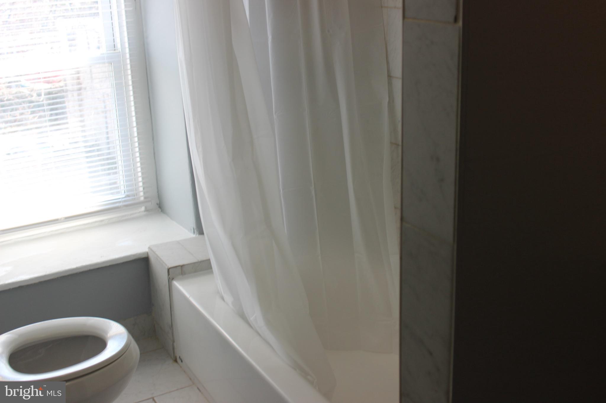 GERMANTOWN (EAST) - Residential Lease