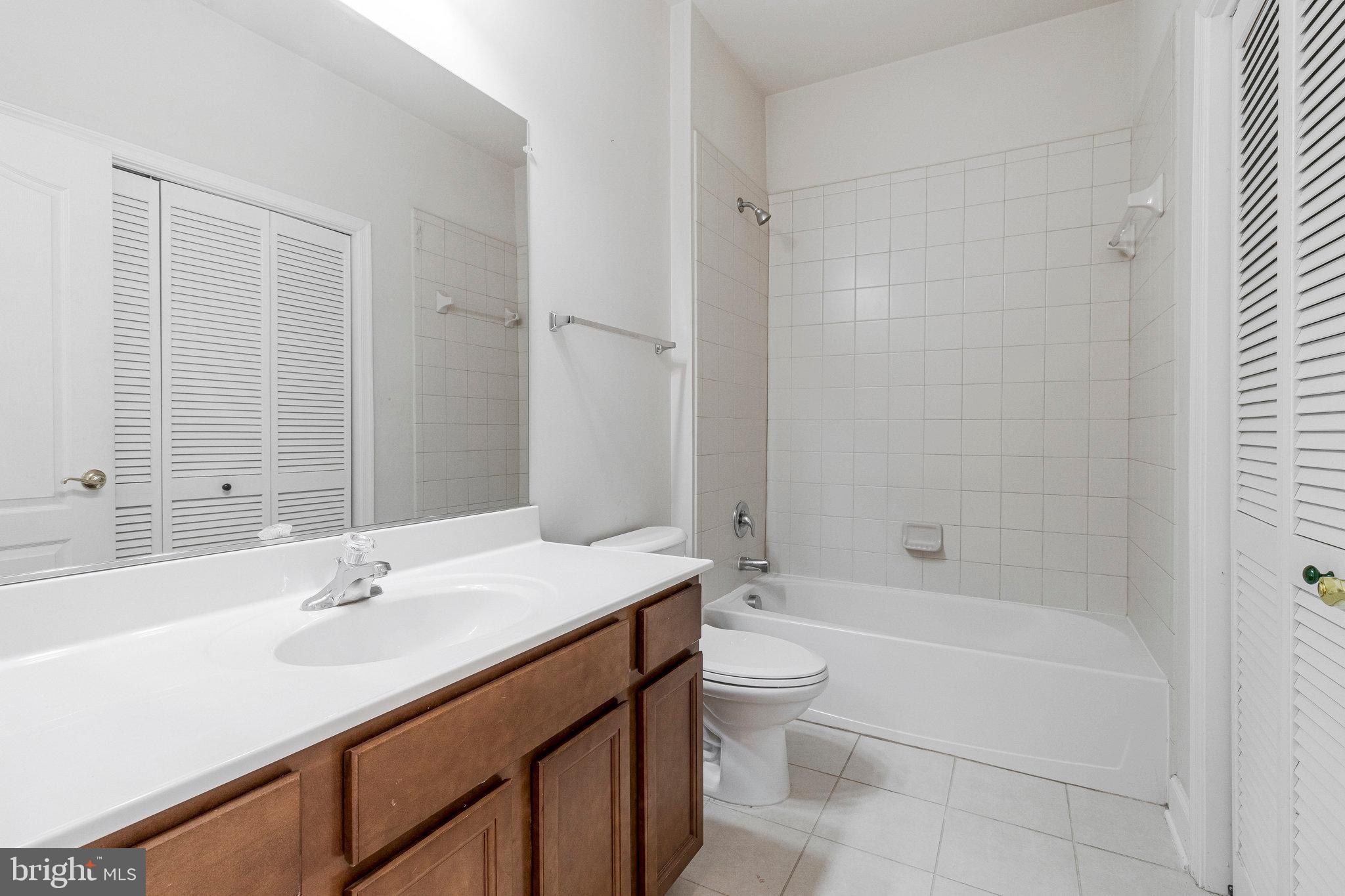 SUMMERFIELD AT MORGAN ST - Residential Lease