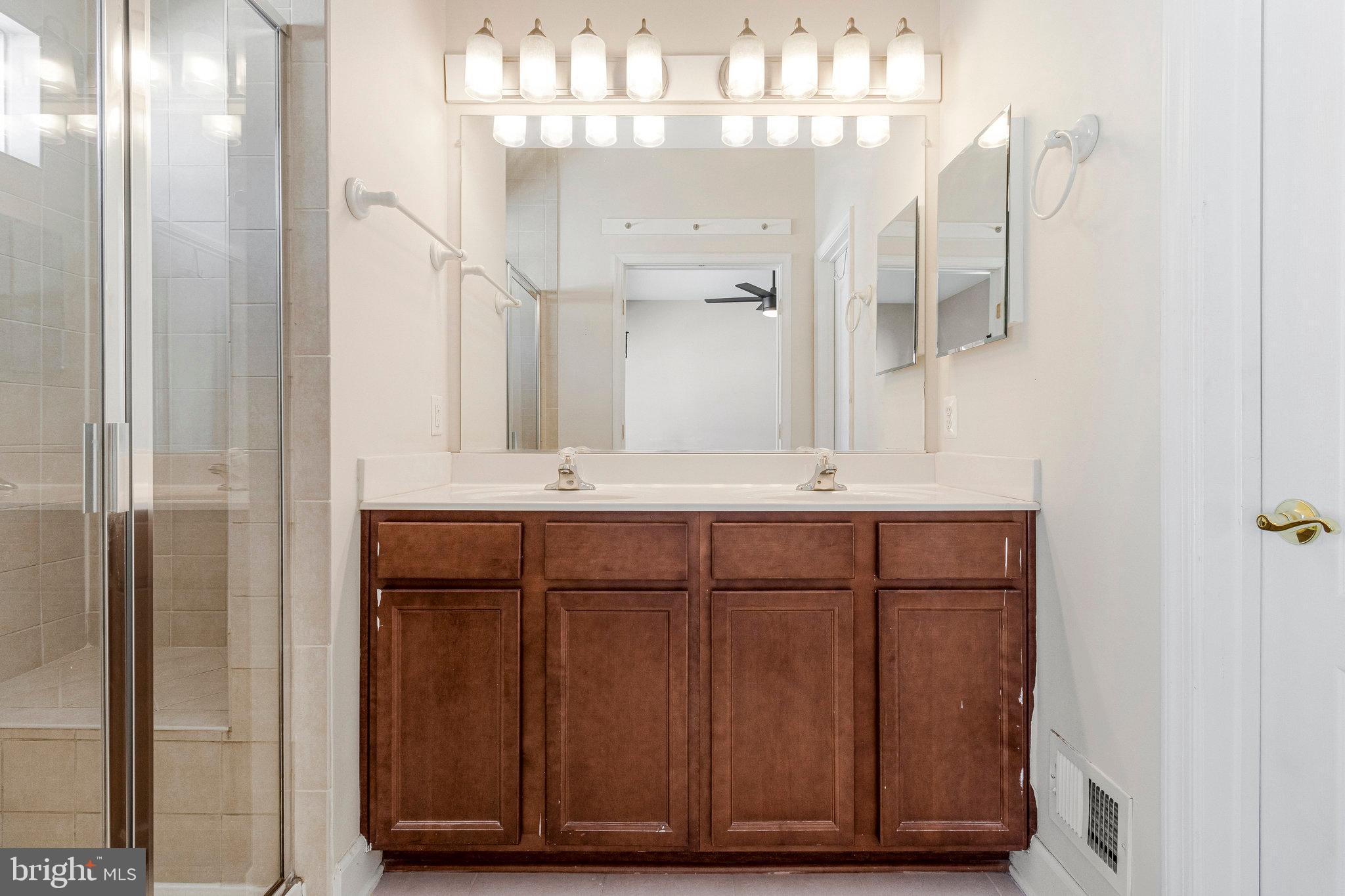 SUMMERFIELD AT MORGAN ST - Residential Lease