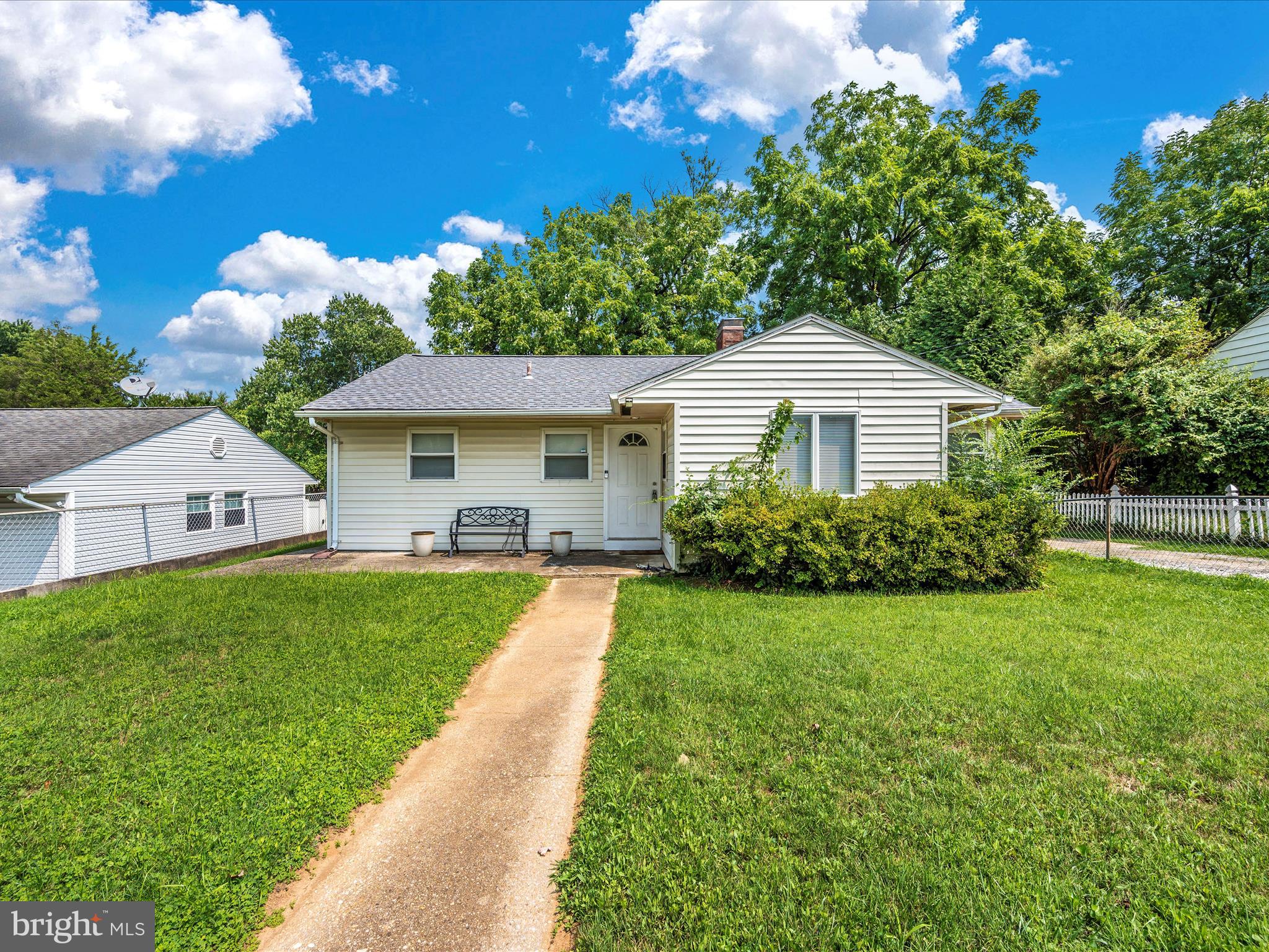 ROCKLAND - Residential