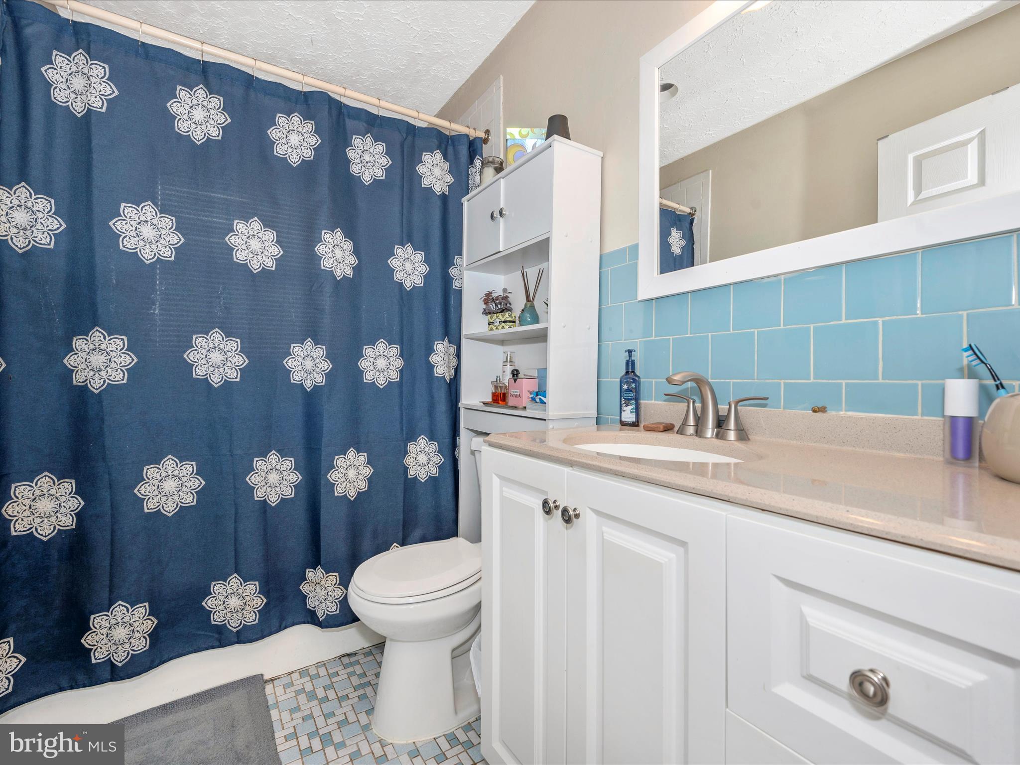 ROCKLAND - Residential