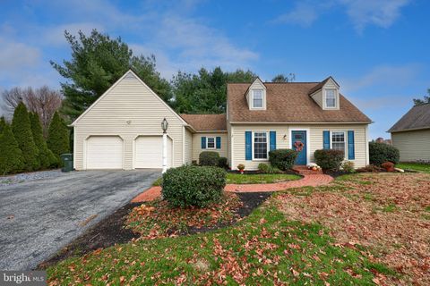 Photo of 3213 Maplecrest Terrace, LANCASTER, PA 17601 (MLS # PALA2080084)