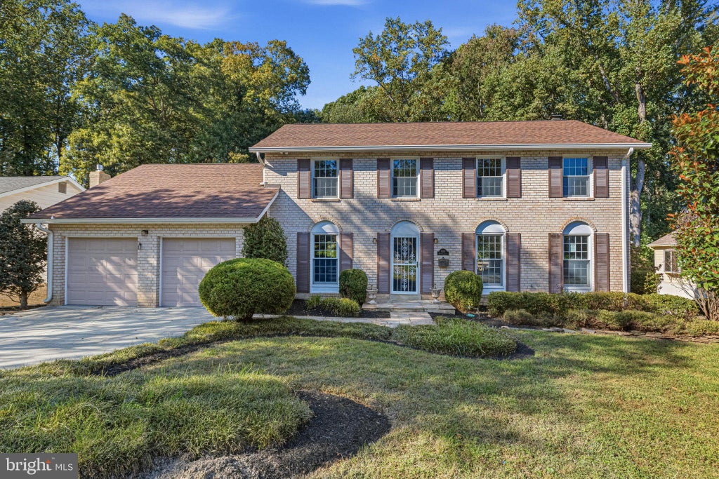 Photo of 8510 Browning Court, ANNANDALE, VA 22003 (MLS # VAFX2345238)