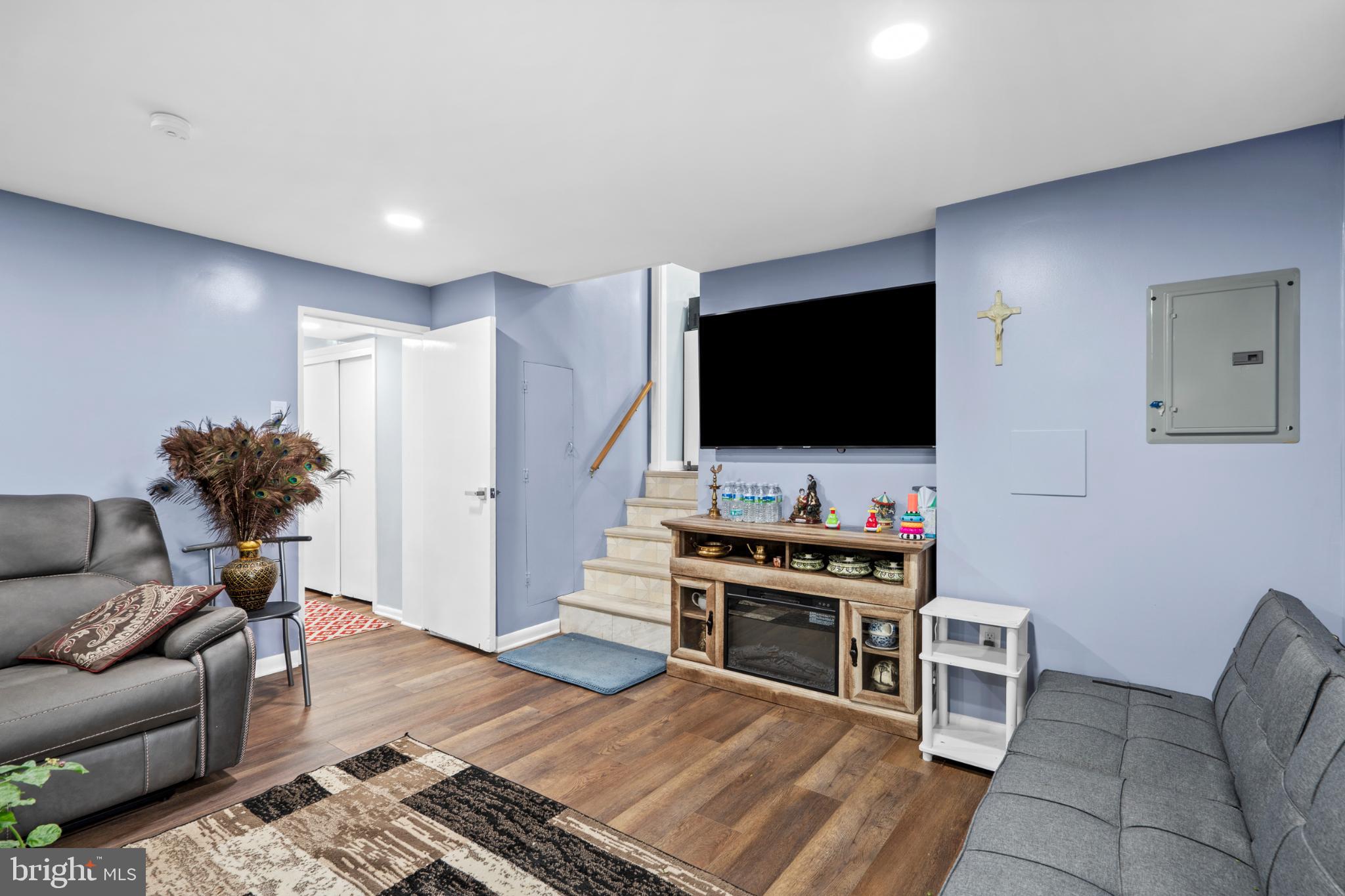 PINE VALLEY - Residential