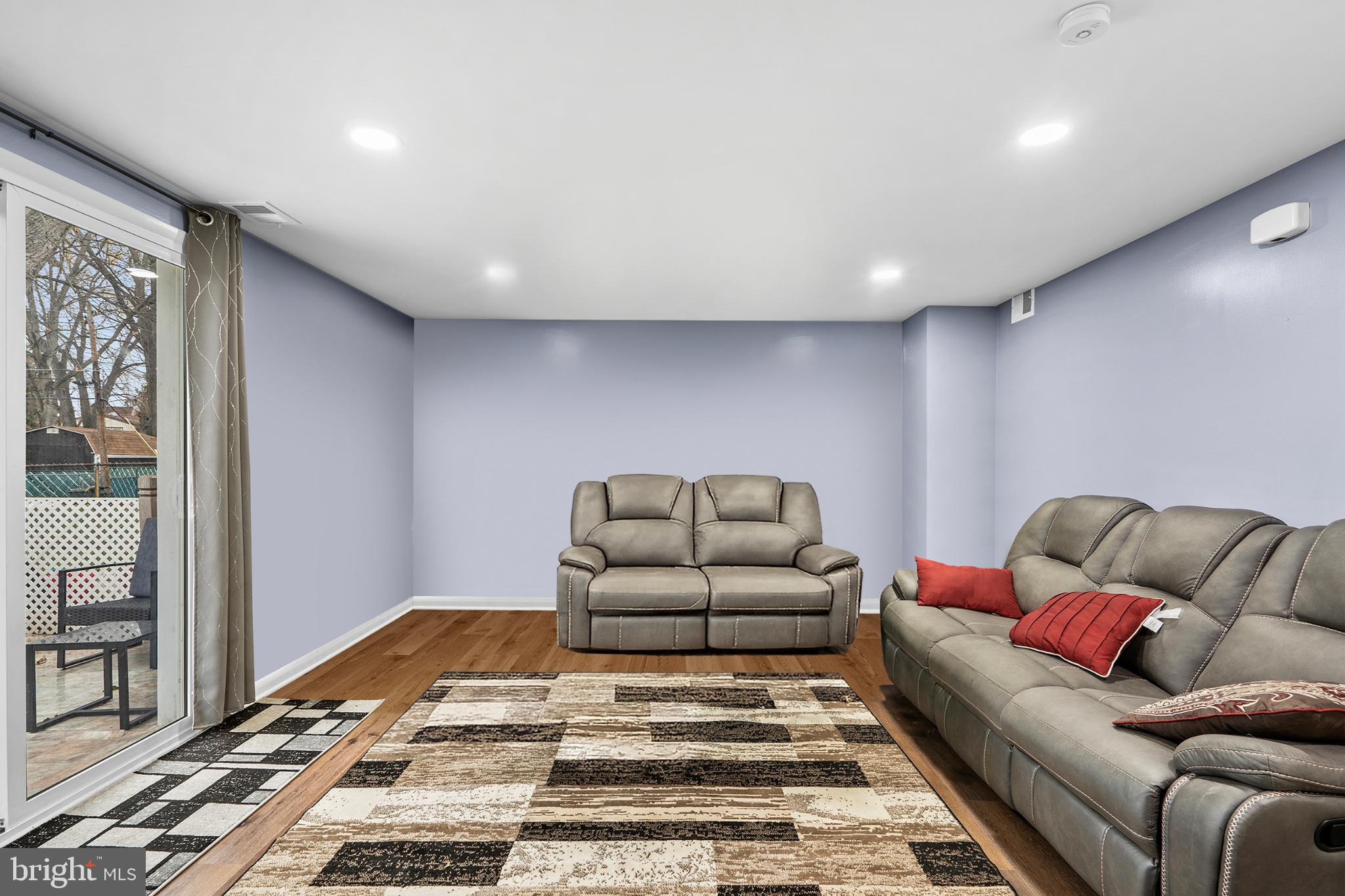 PINE VALLEY - Residential