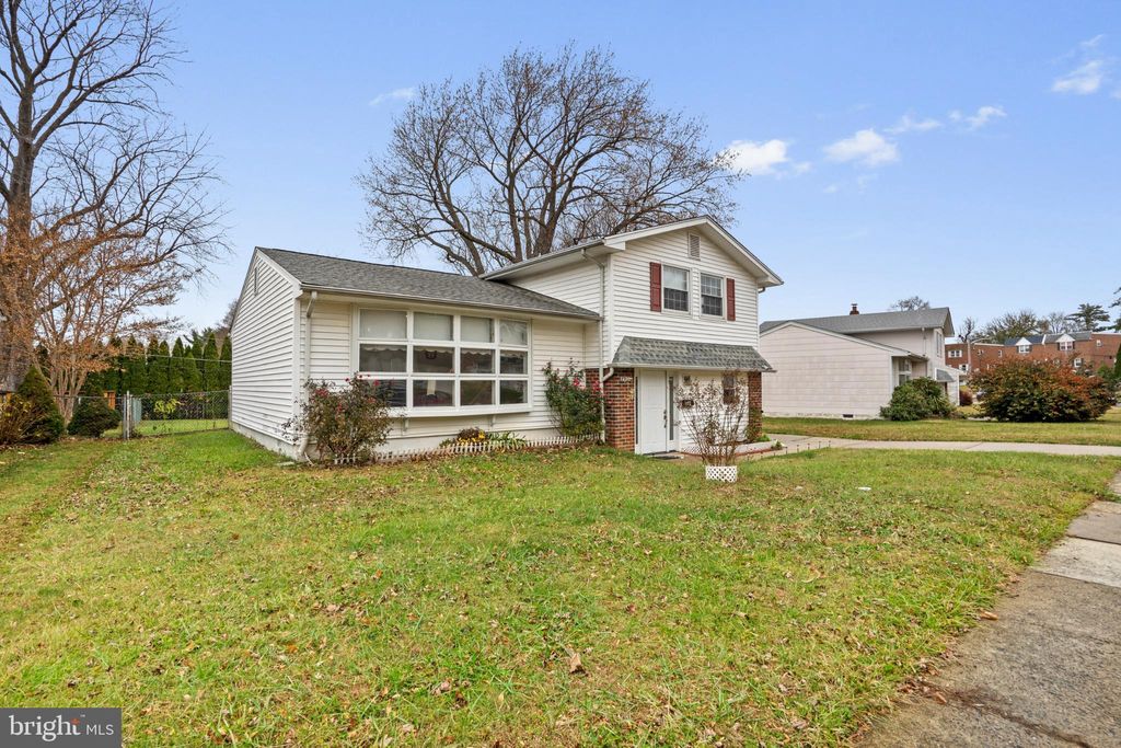 Photo of 8912 Turton Drive, PHILADELPHIA, PA 19115 (MLS # PAPH2562848)