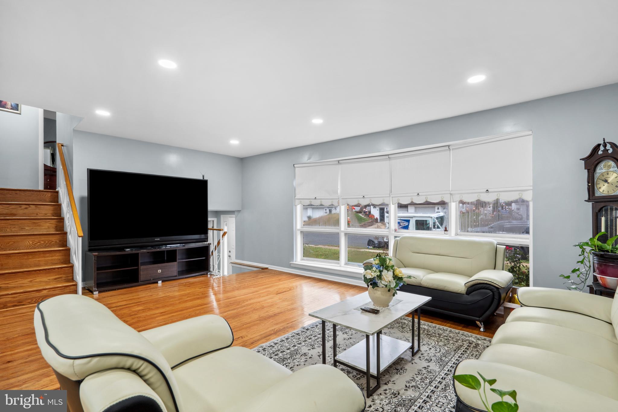 PINE VALLEY - Residential