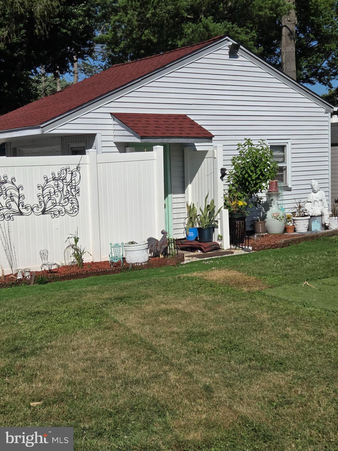 9 WILLINGBORO ROAD