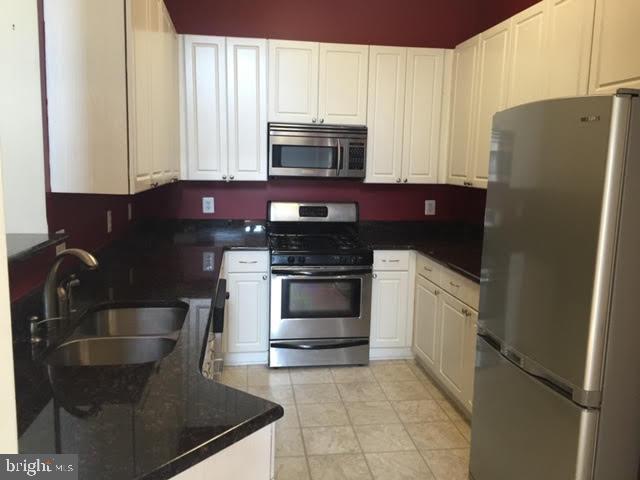 2701 BELLFOREST COURT 403