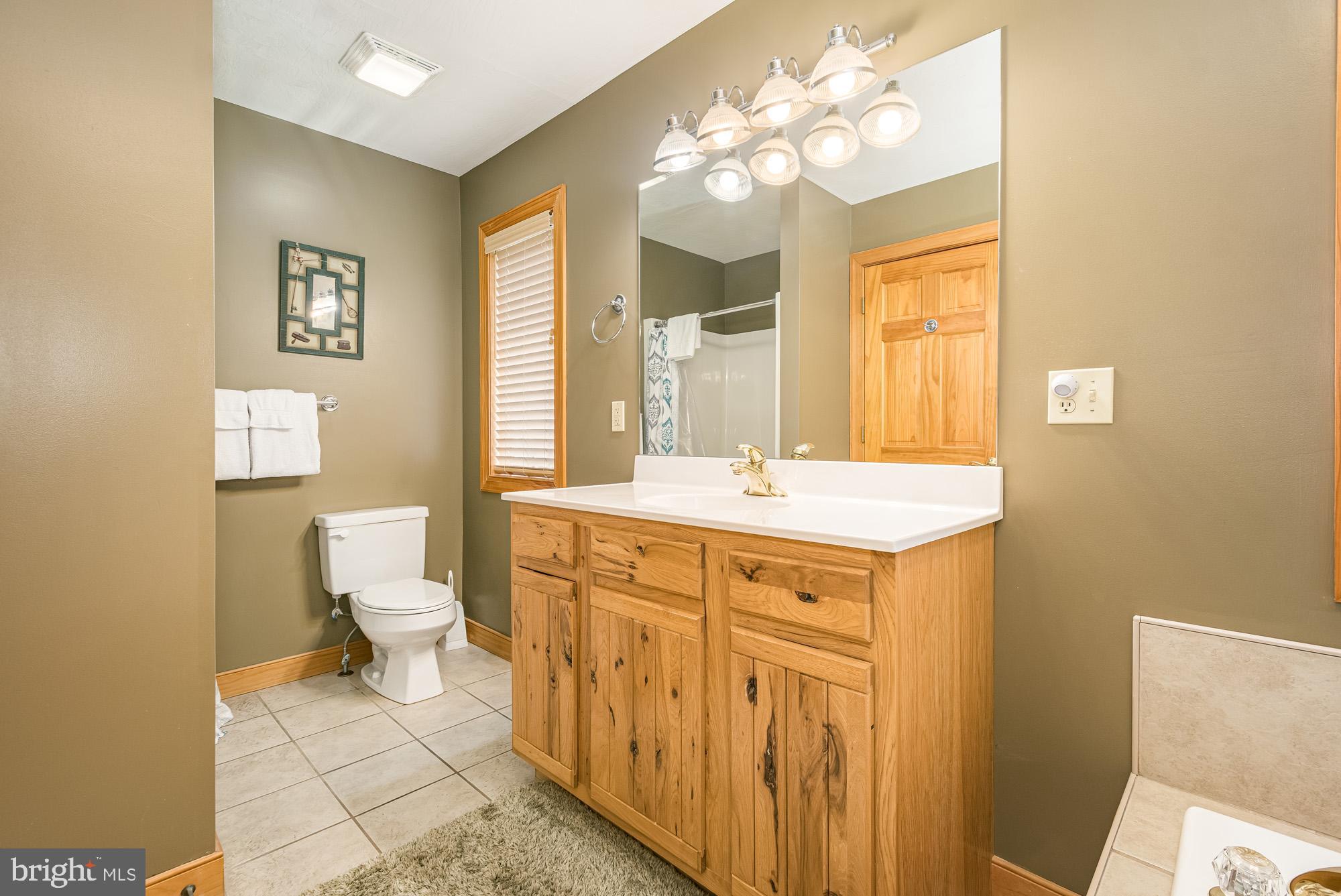 WATERFRONT GREENS - Residential