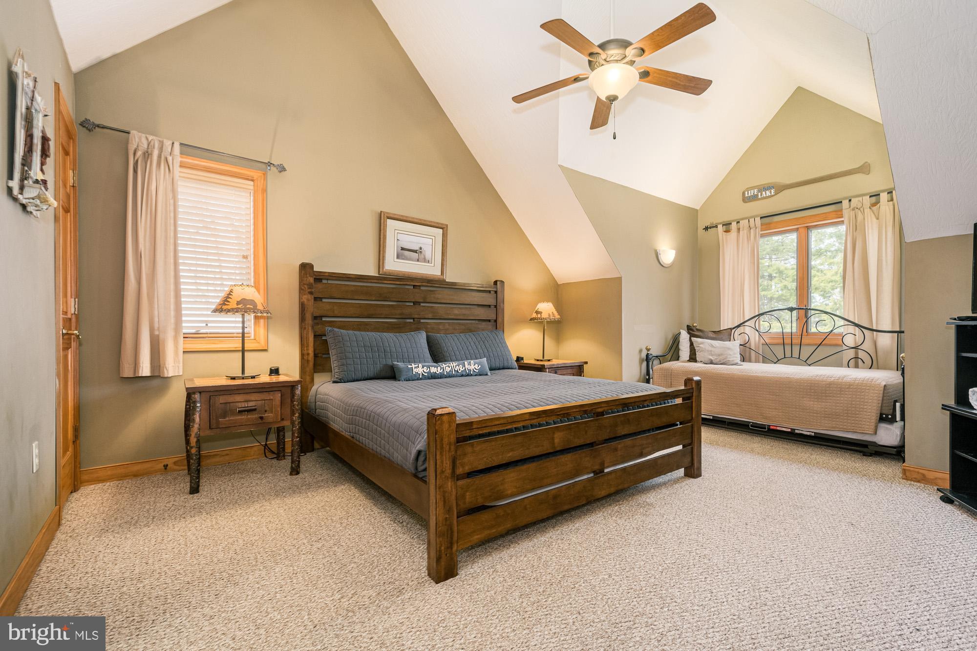 WATERFRONT GREENS - Residential