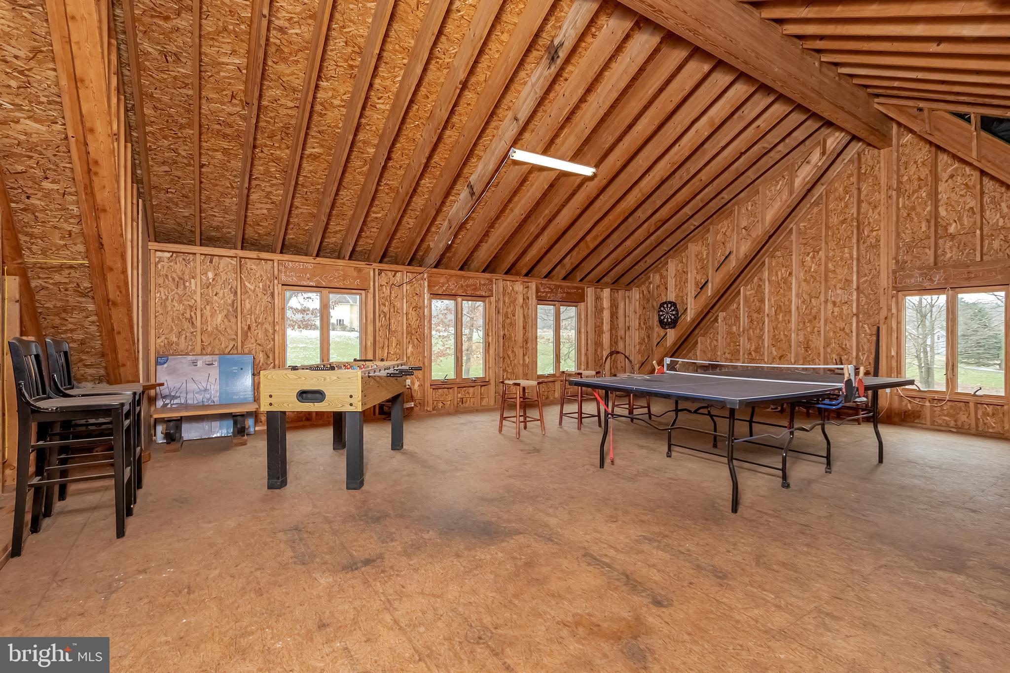 WATERFRONT GREENS - Residential