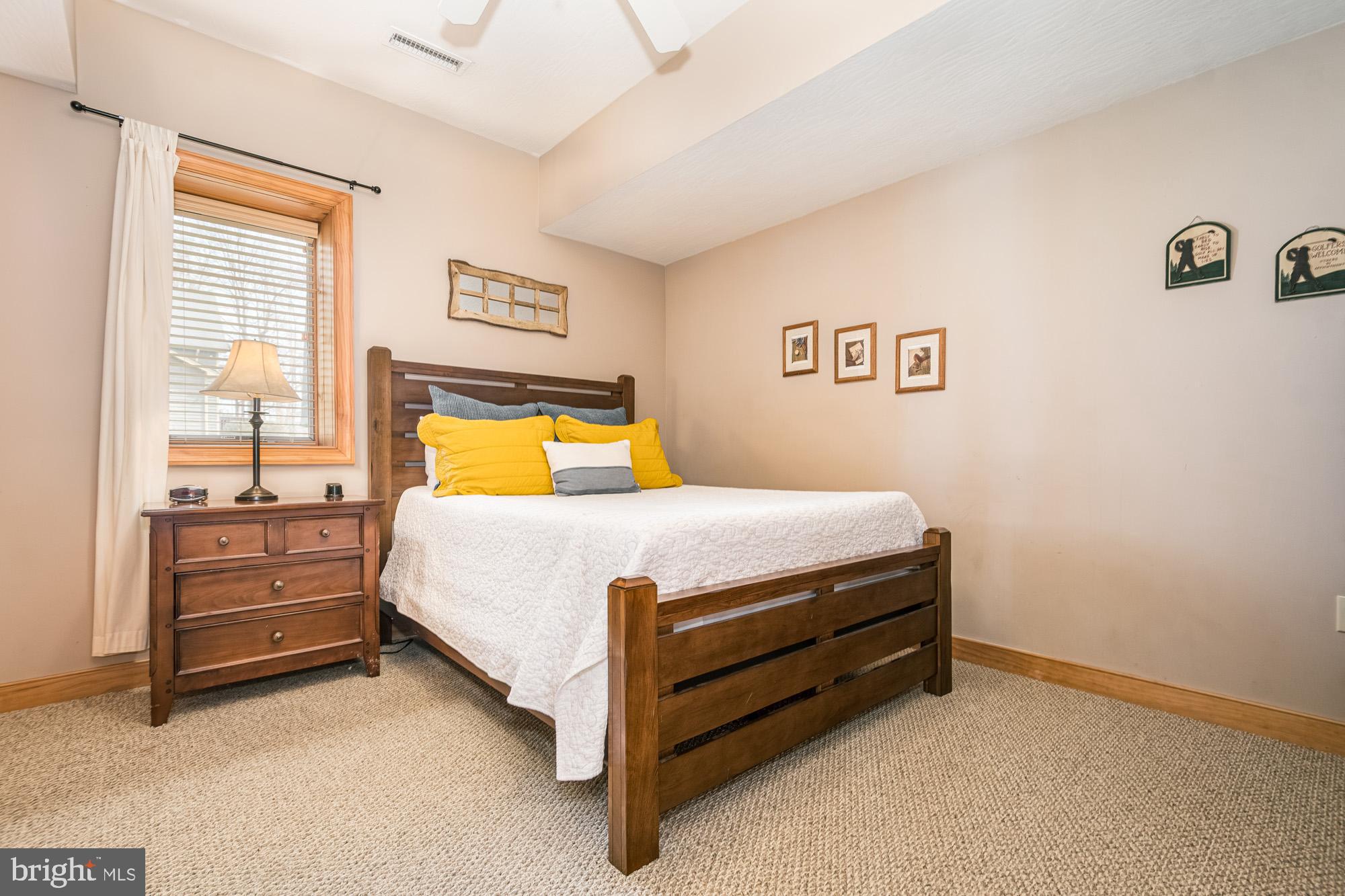 WATERFRONT GREENS - Residential