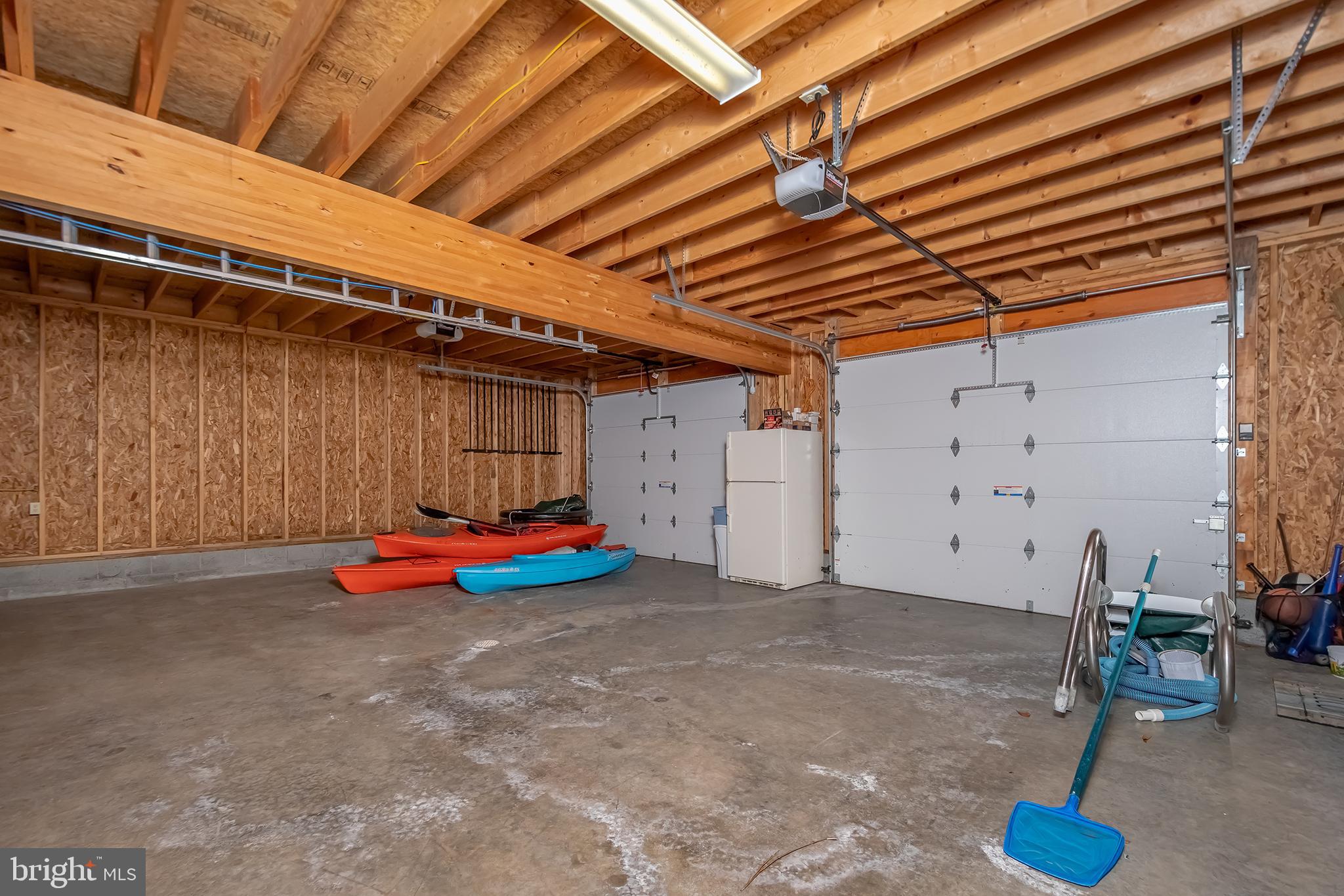 WATERFRONT GREENS - Residential