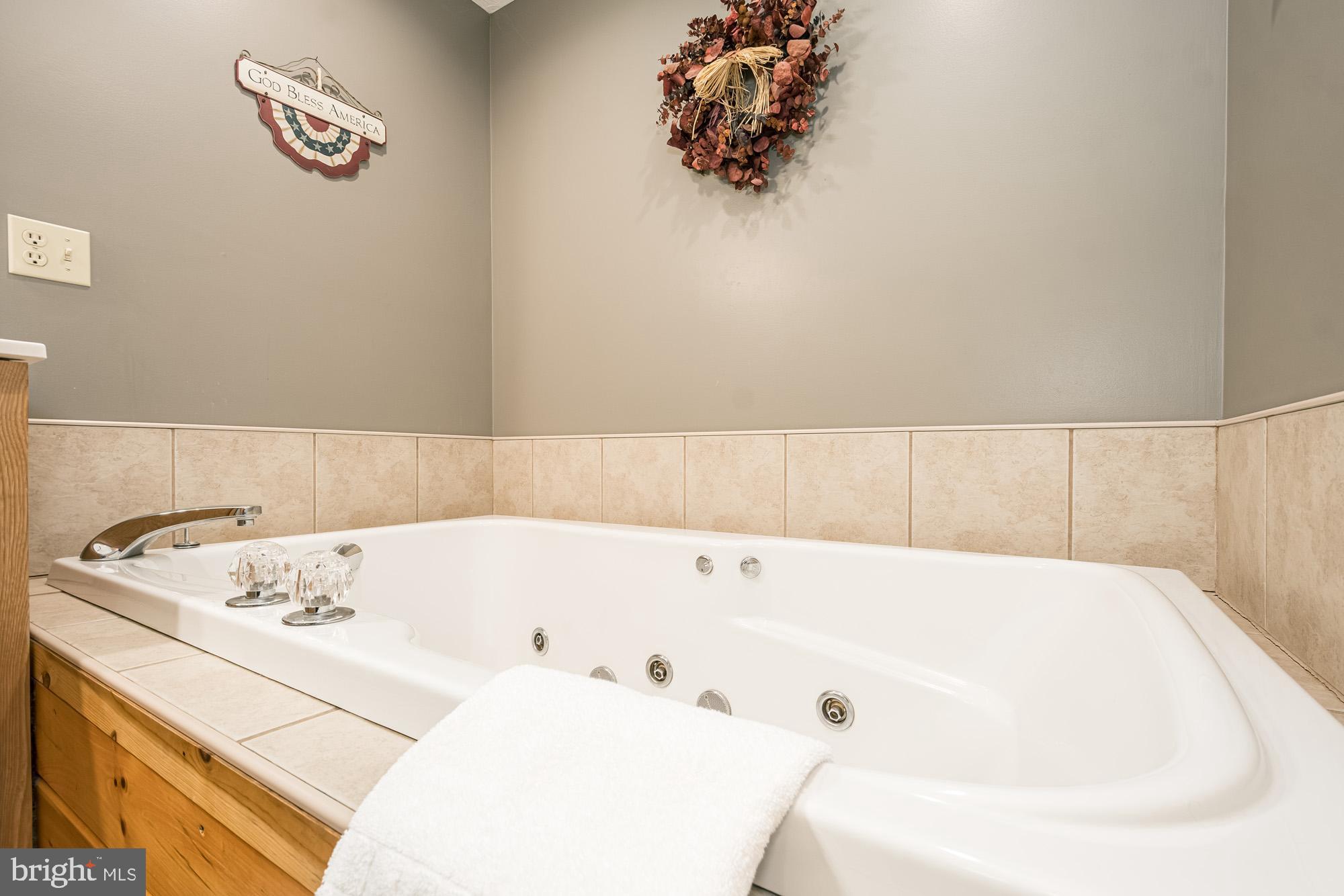 WATERFRONT GREENS - Residential