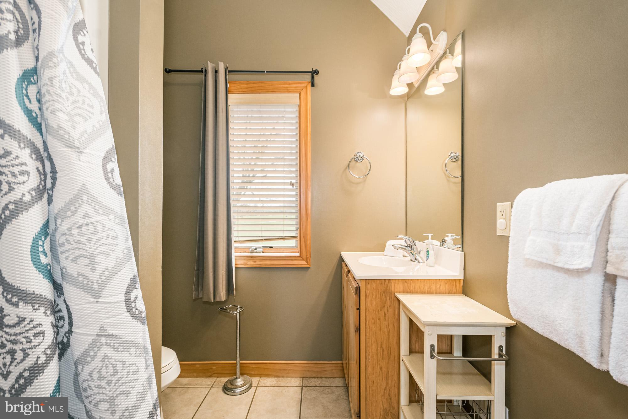 WATERFRONT GREENS - Residential